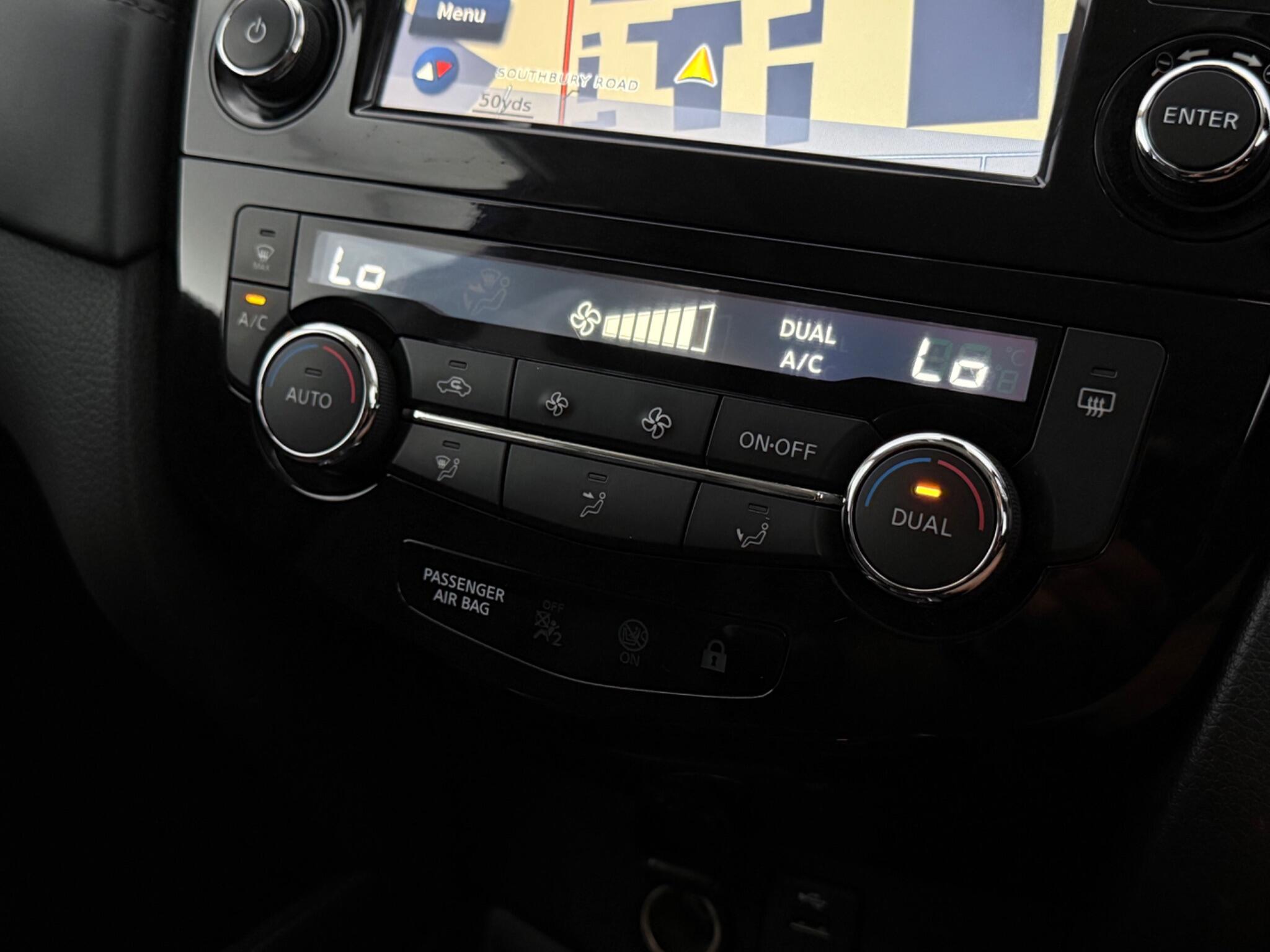 Nissan X-Trail view 22