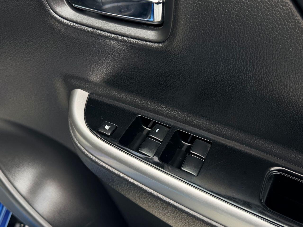 Mitsubishi L200 view 30
