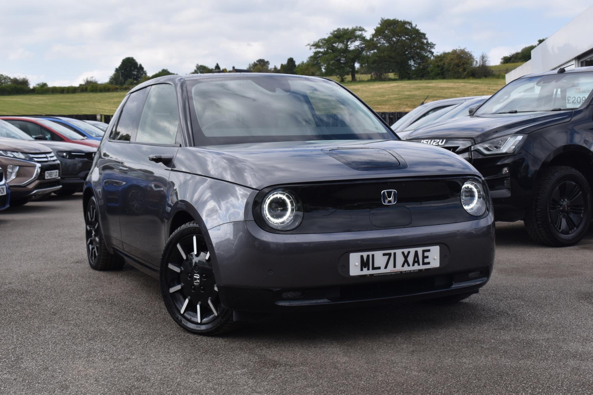 Honda E - 35.5kWh Advance Auto 5dr (17in Alloy) - Image 3