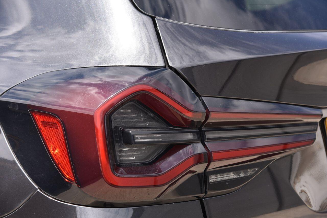BMW Ix3 view 17