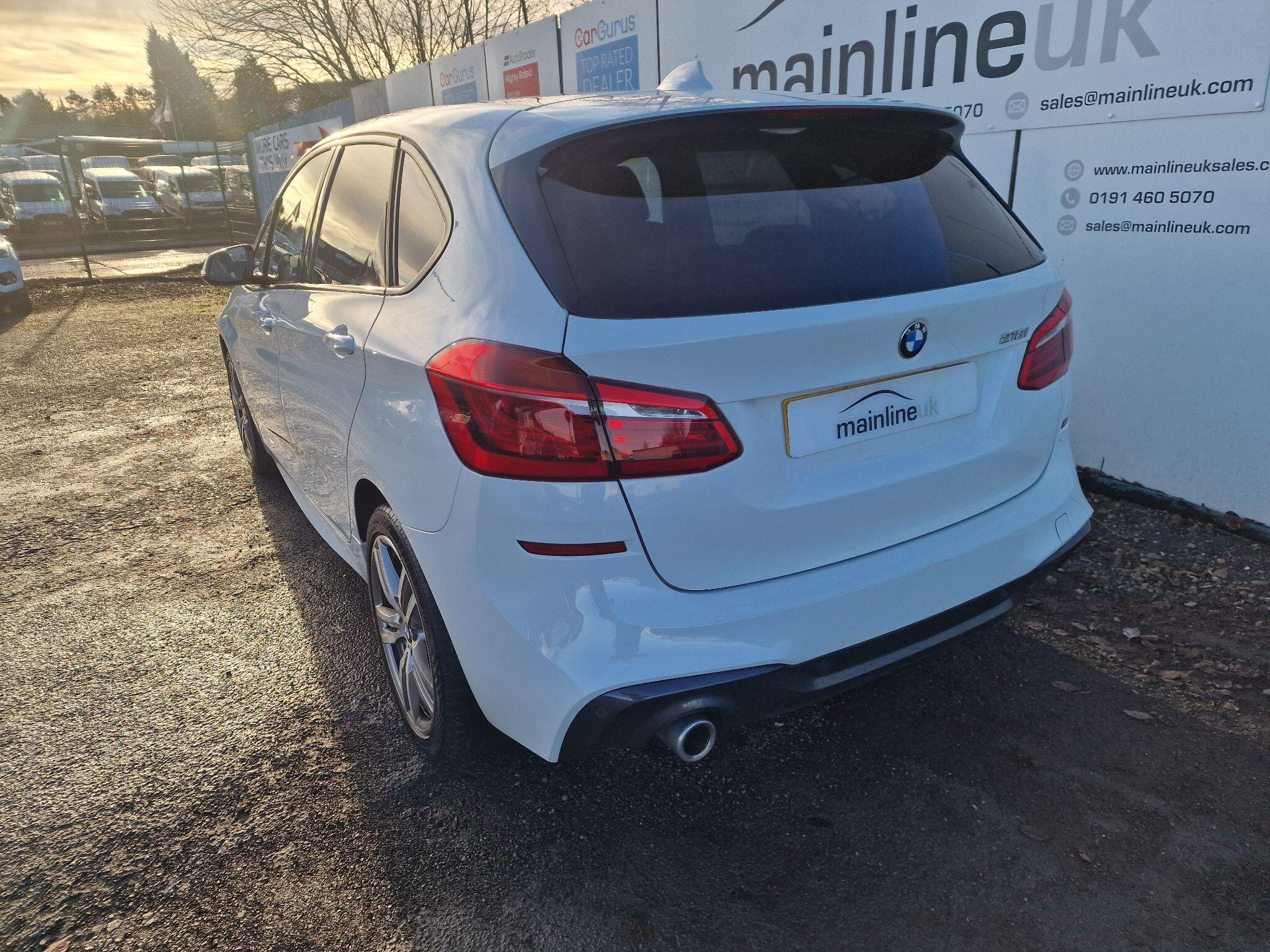BMW 2 Series view 5