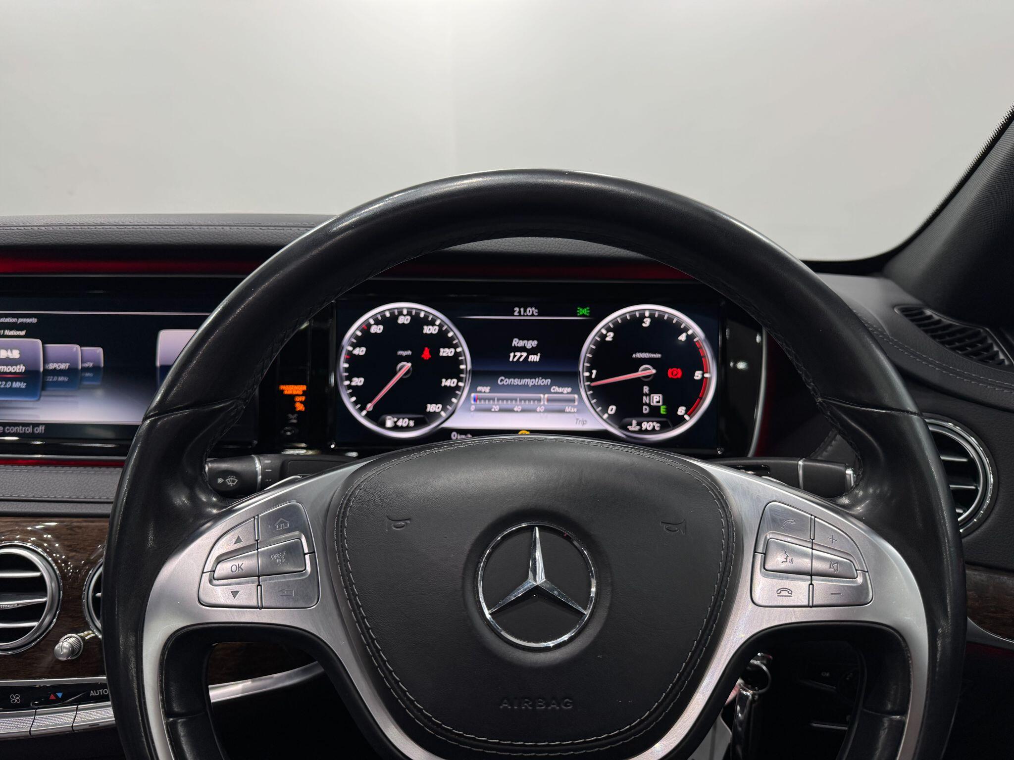 Mercedes-Benz S-Class view 51