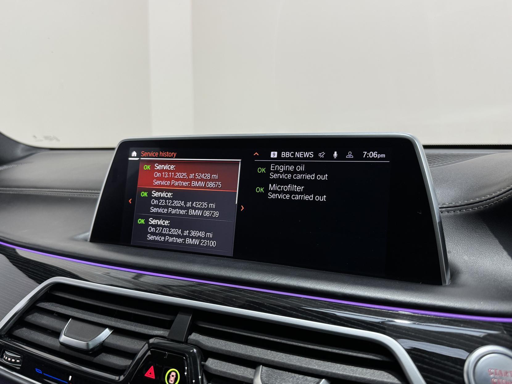 BMW 7 Series view 43