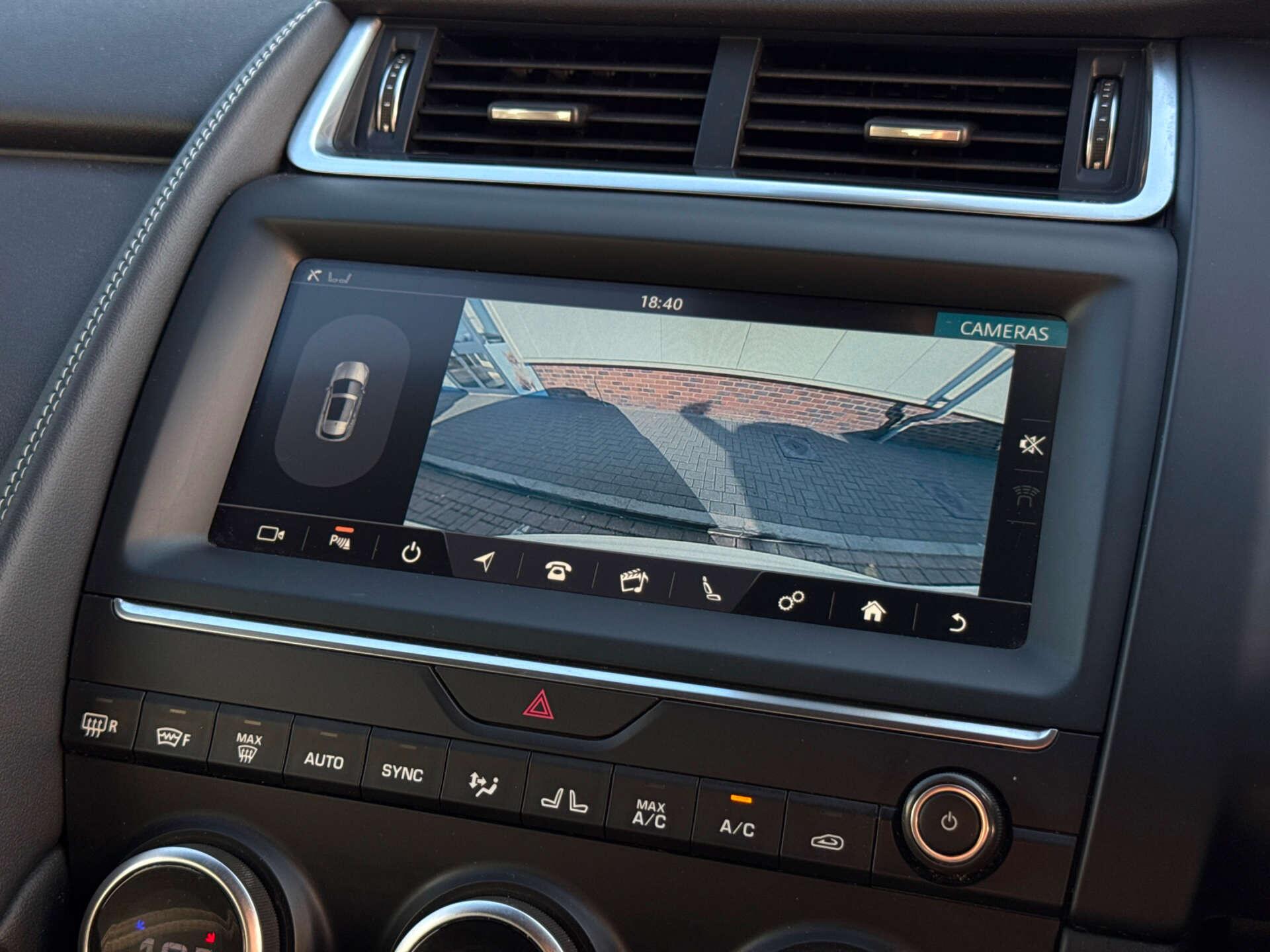 Jaguar E-Pace view 65
