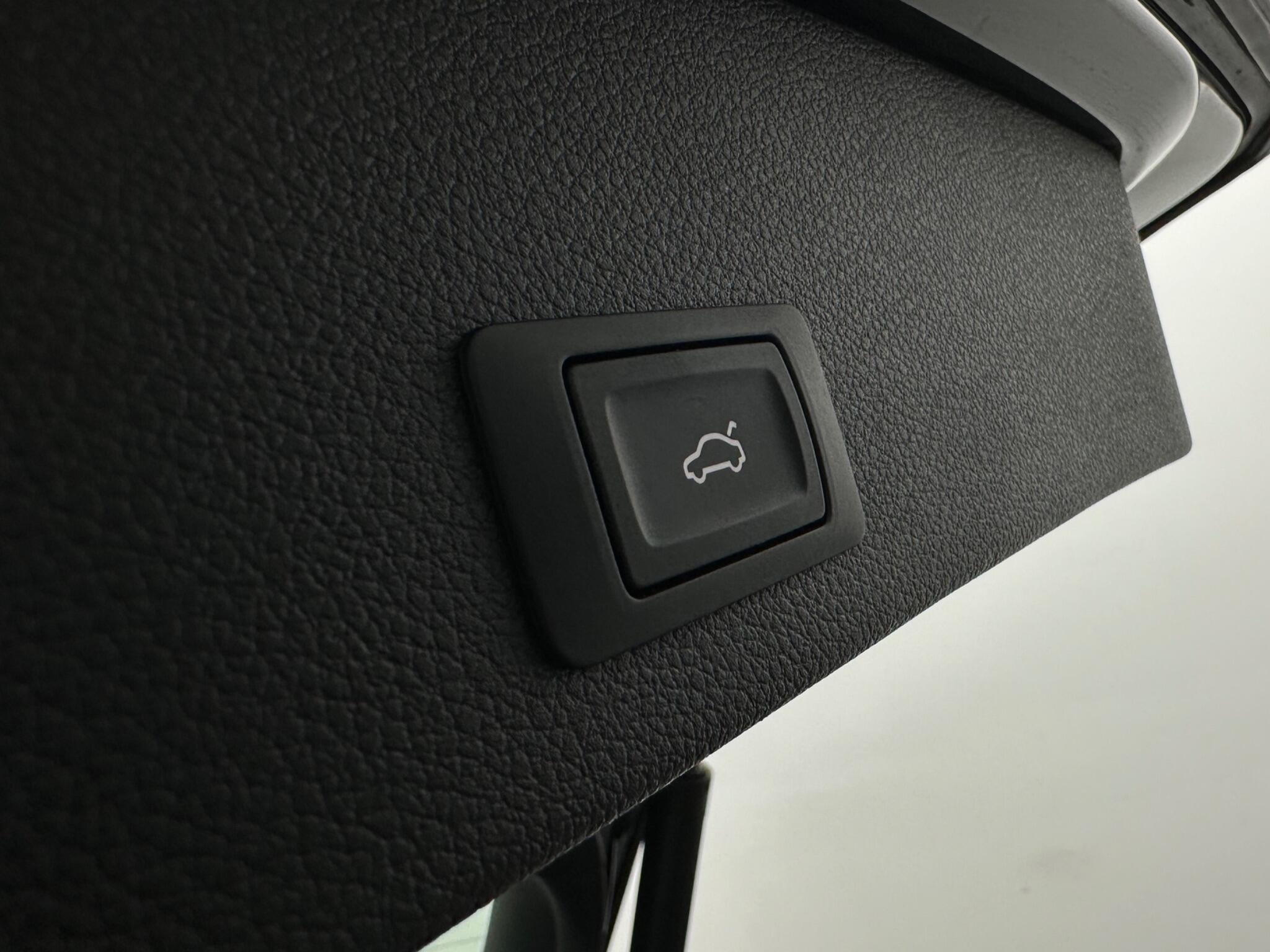 Audi Q2 view 48