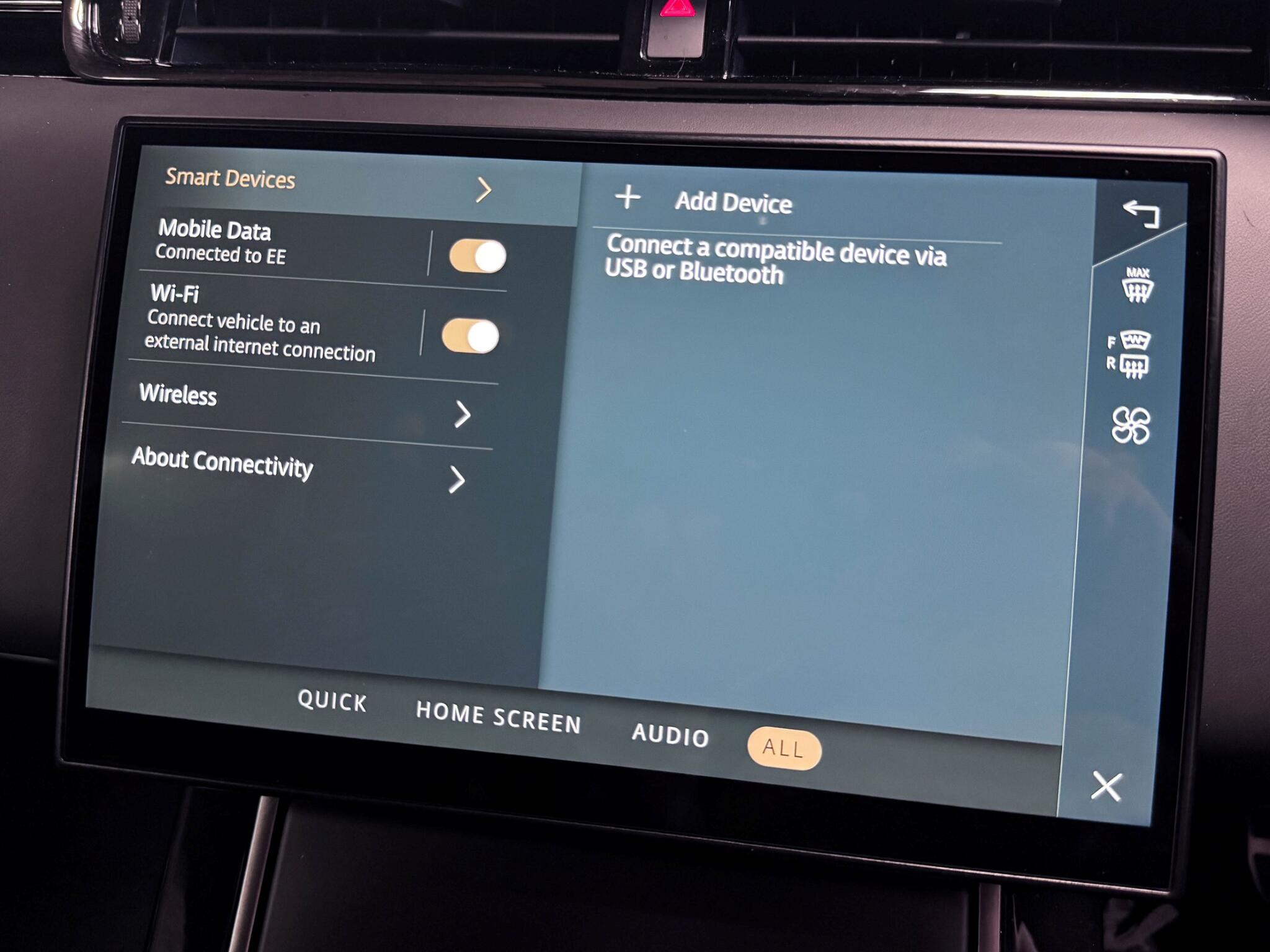 Land Rover Range Rover Evoque view 58
