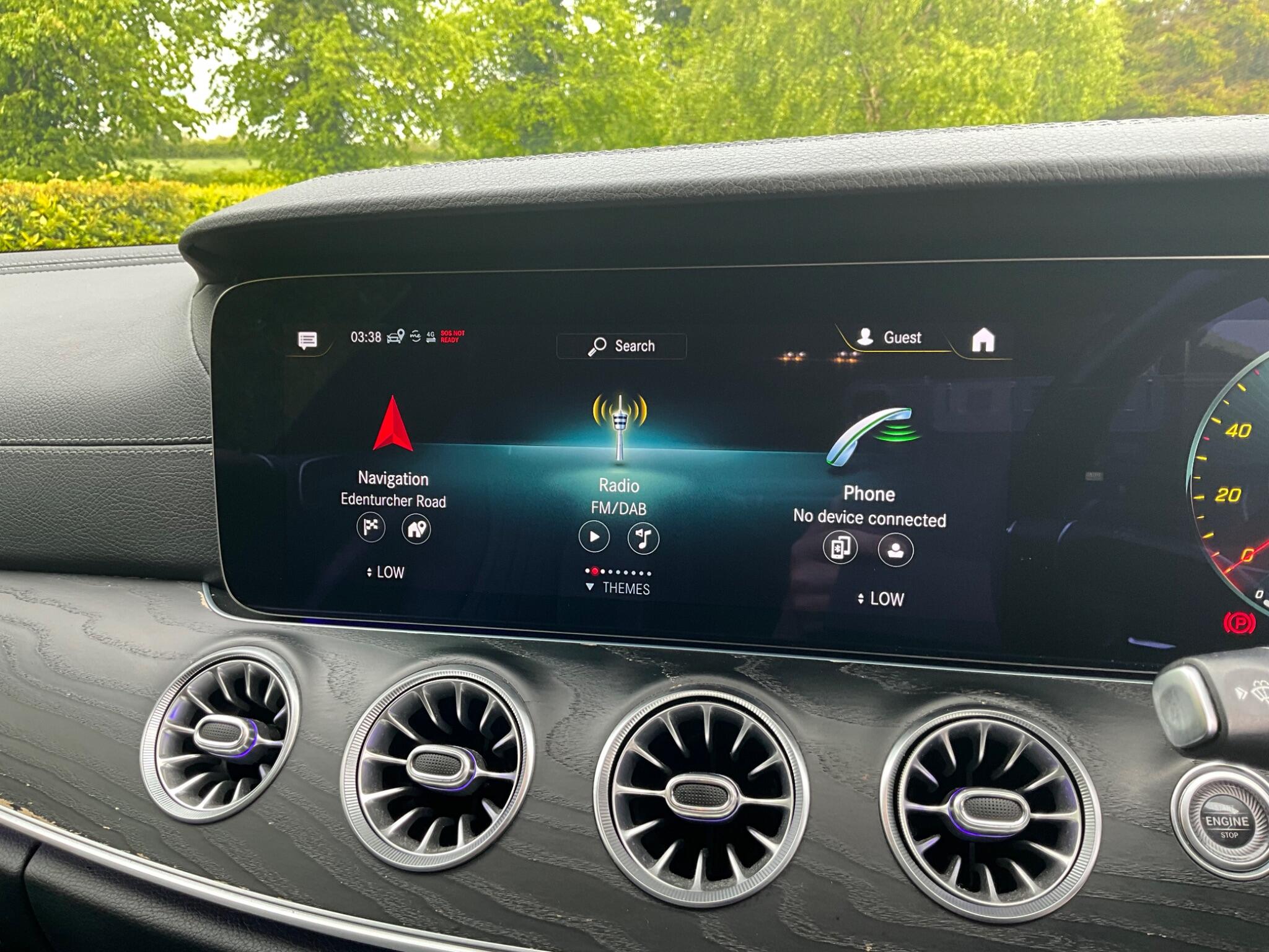 Mercedes-Benz E Class view 25