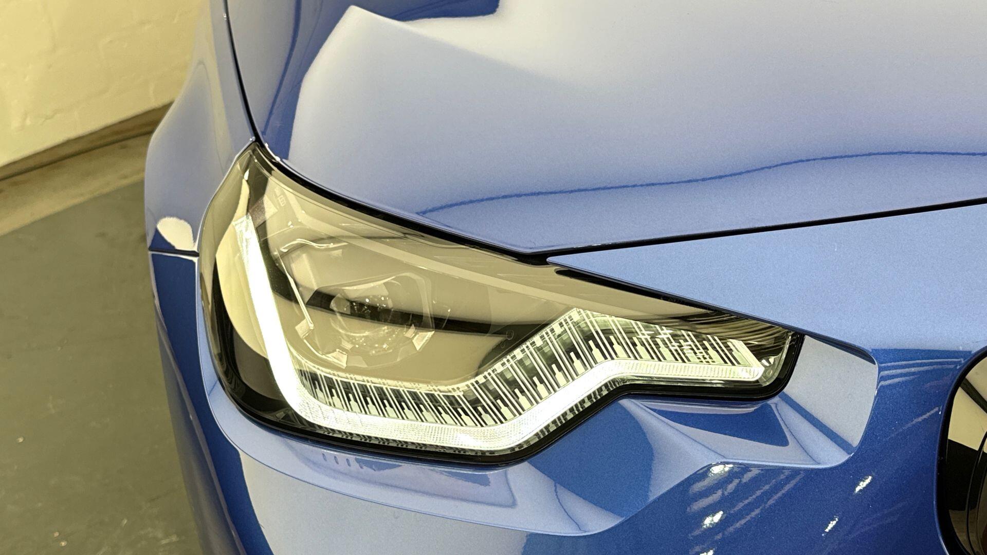 BMW 2 Series view 22