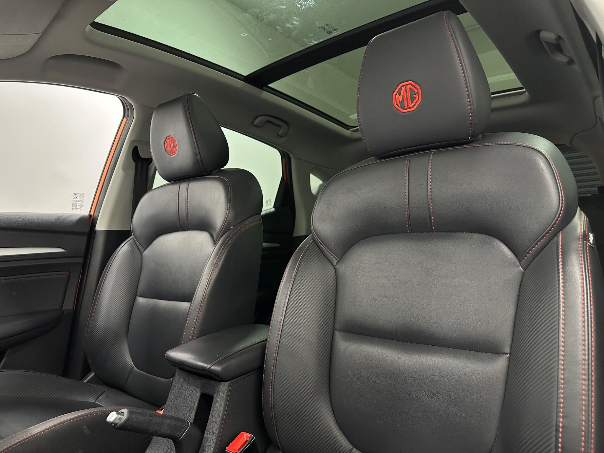 MG ZS view 35