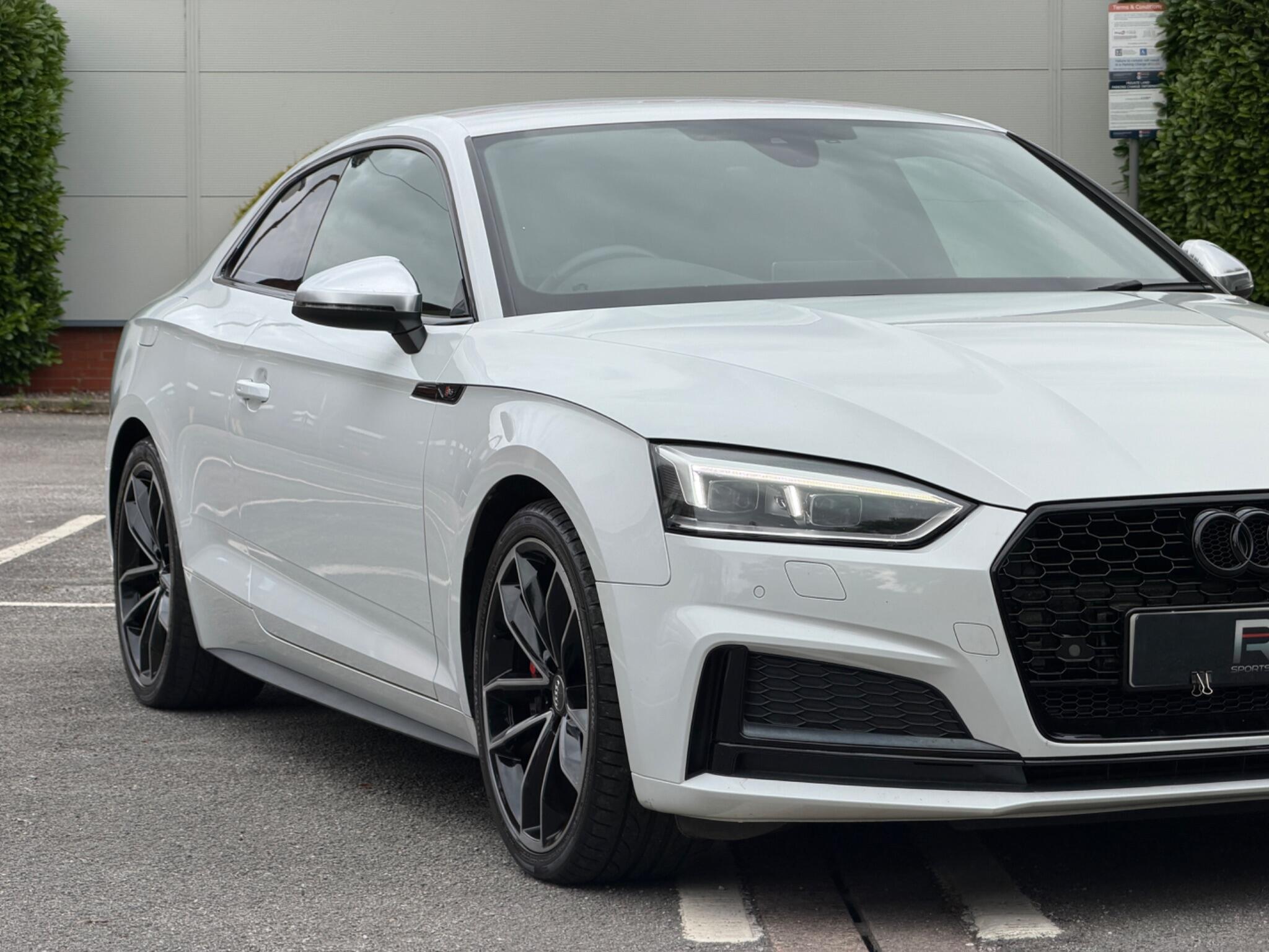 Audi S5 view 42