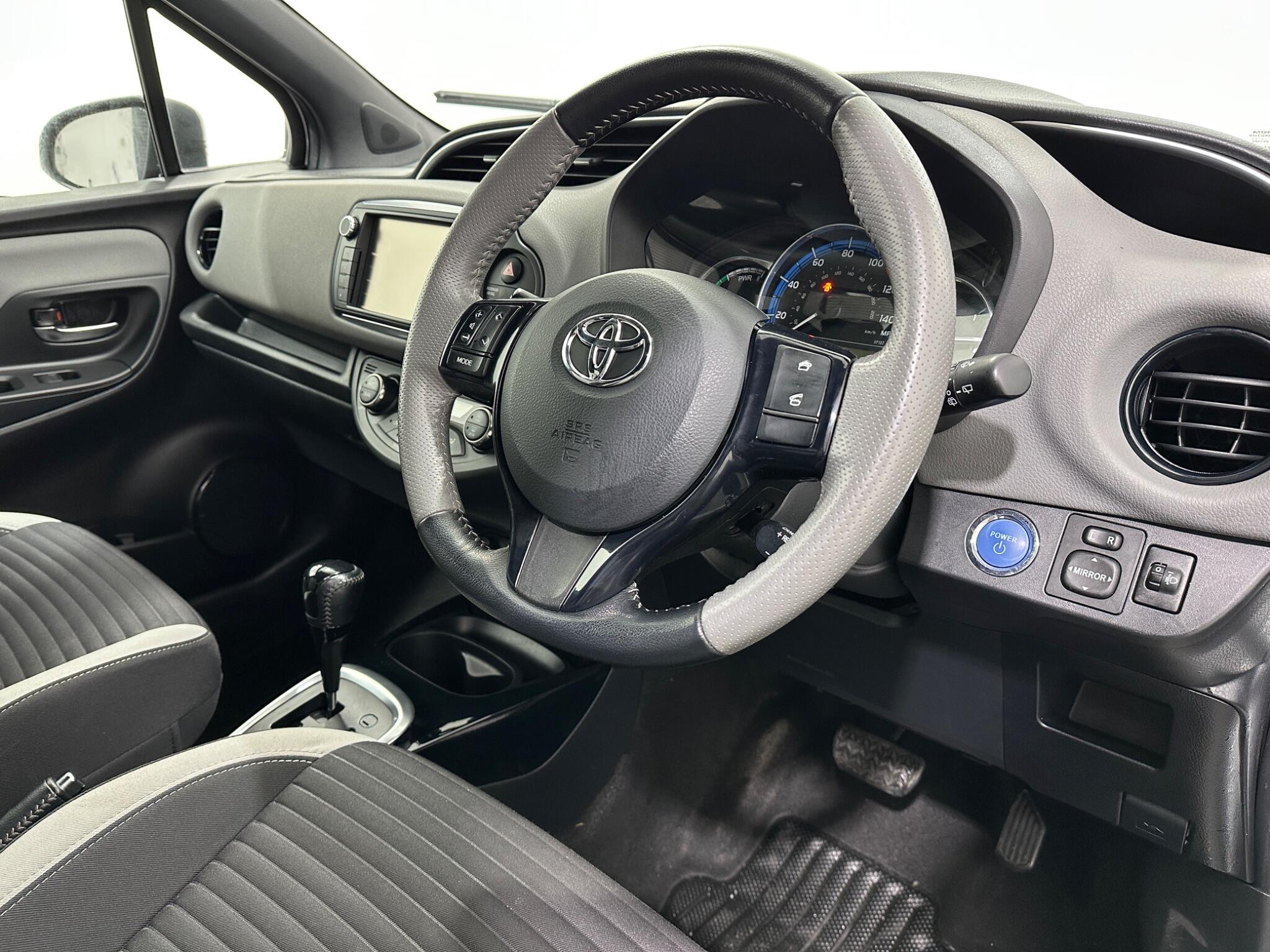 Toyota Yaris view 11