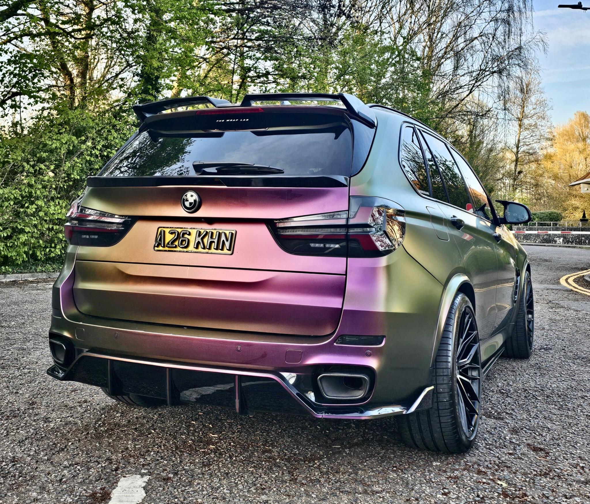 BMW X5 view 3