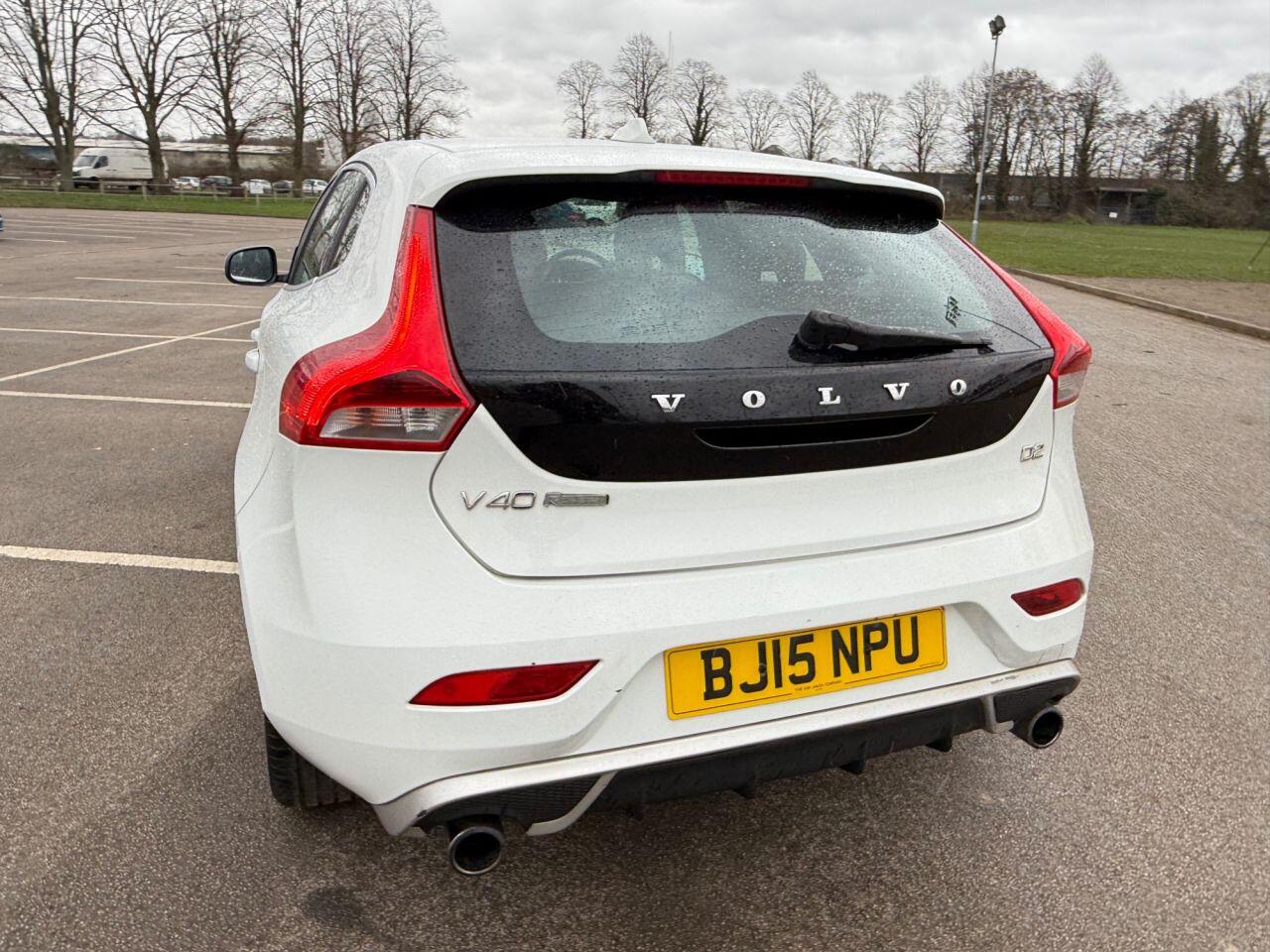 Volvo V40 view 52