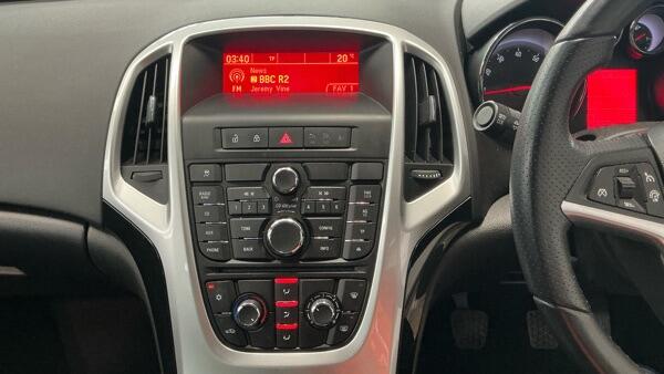 Vauxhall Astra view 13