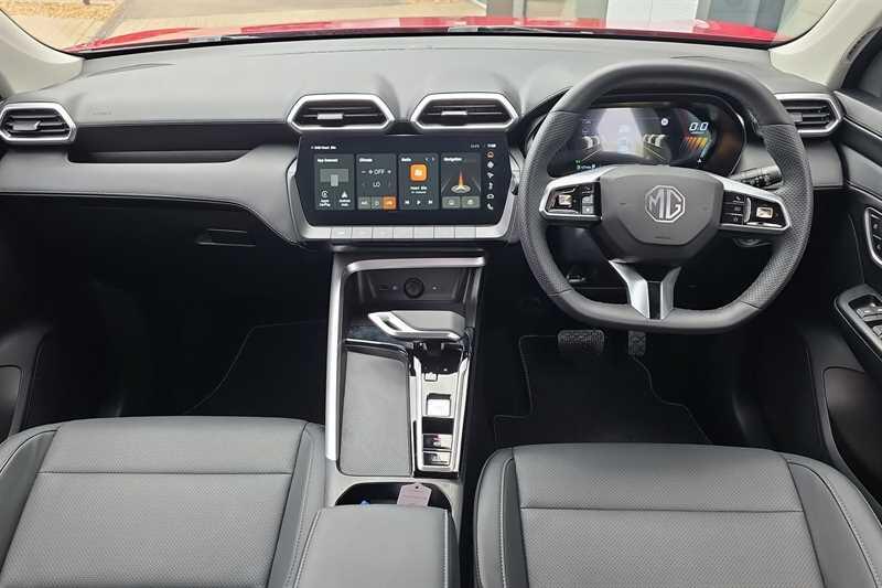 MG ZS view 12