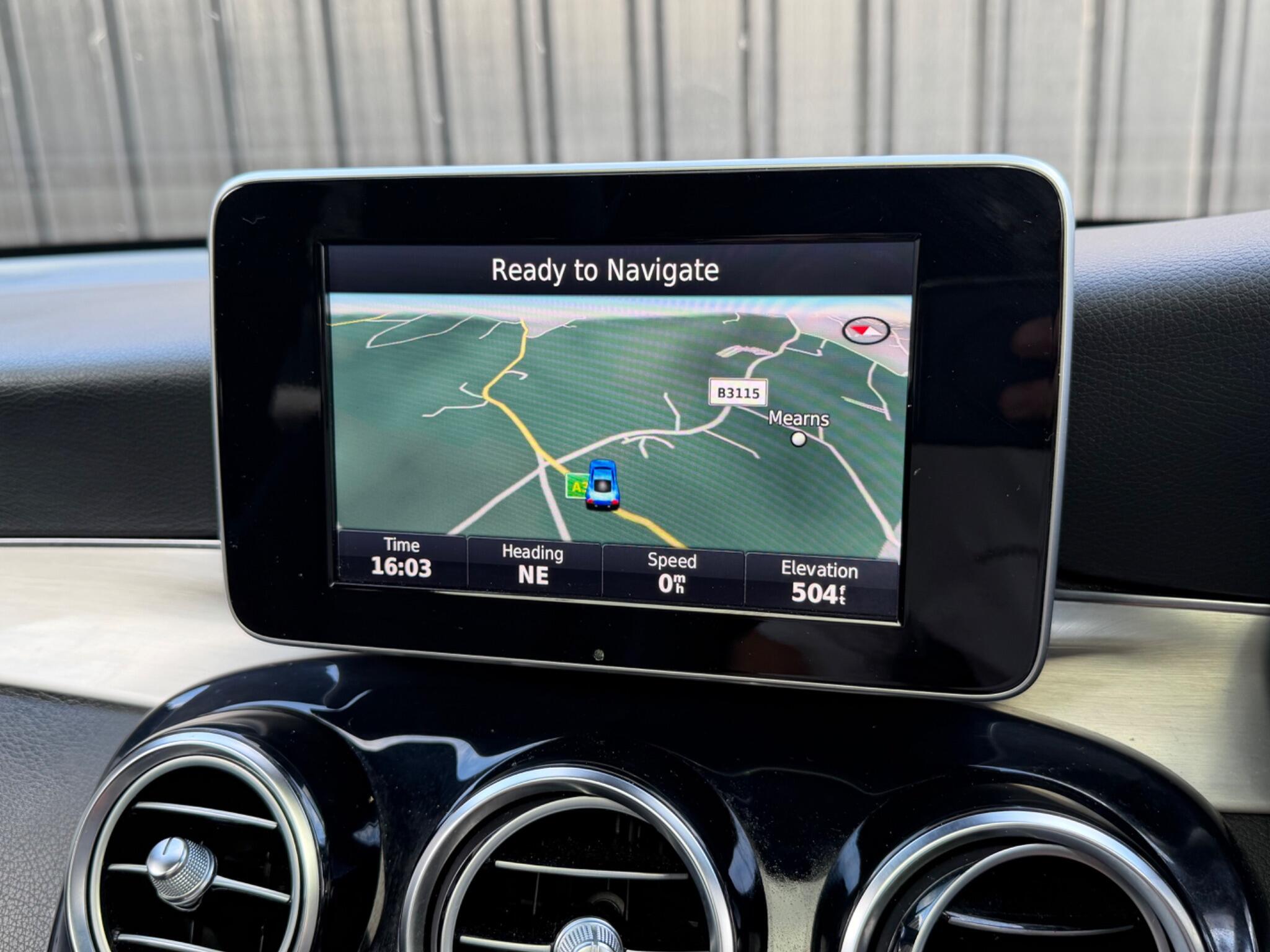 Mercedes-Benz GLC view 16
