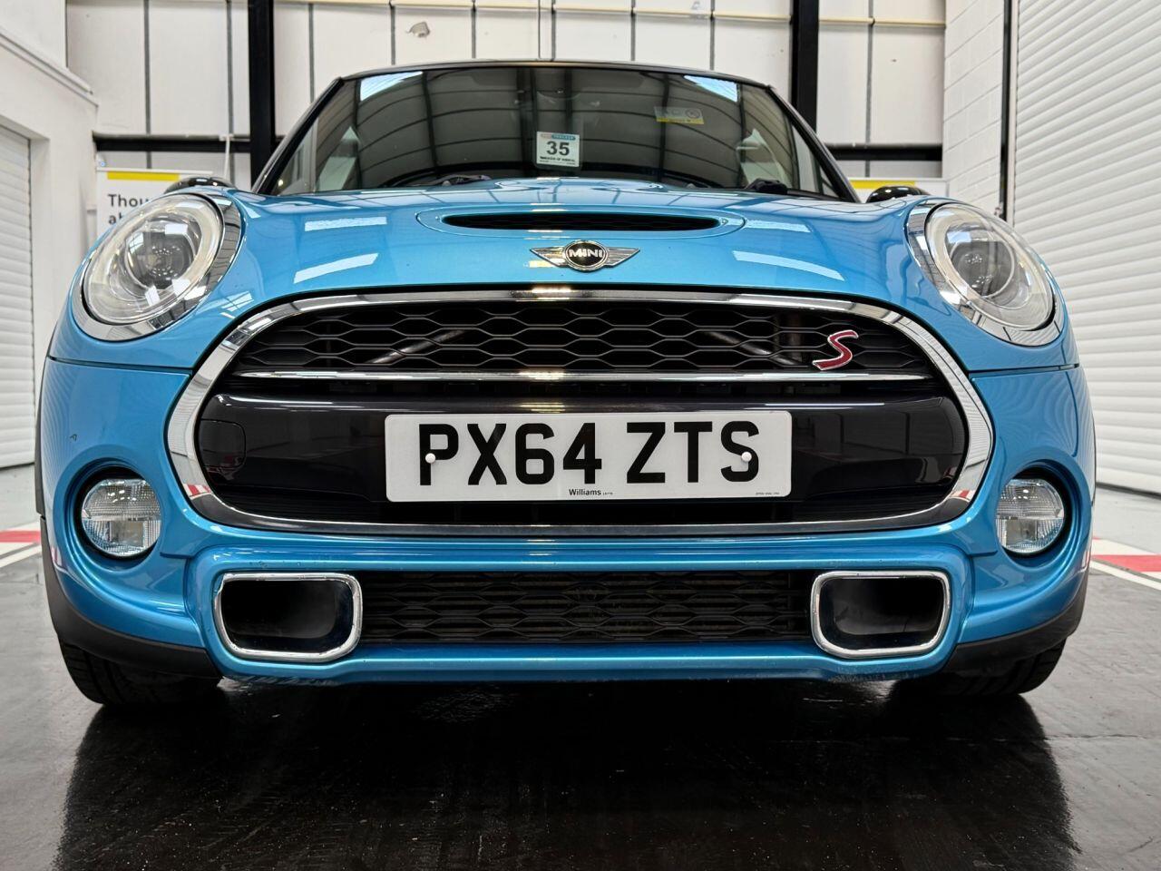 Mini Hatch view 29