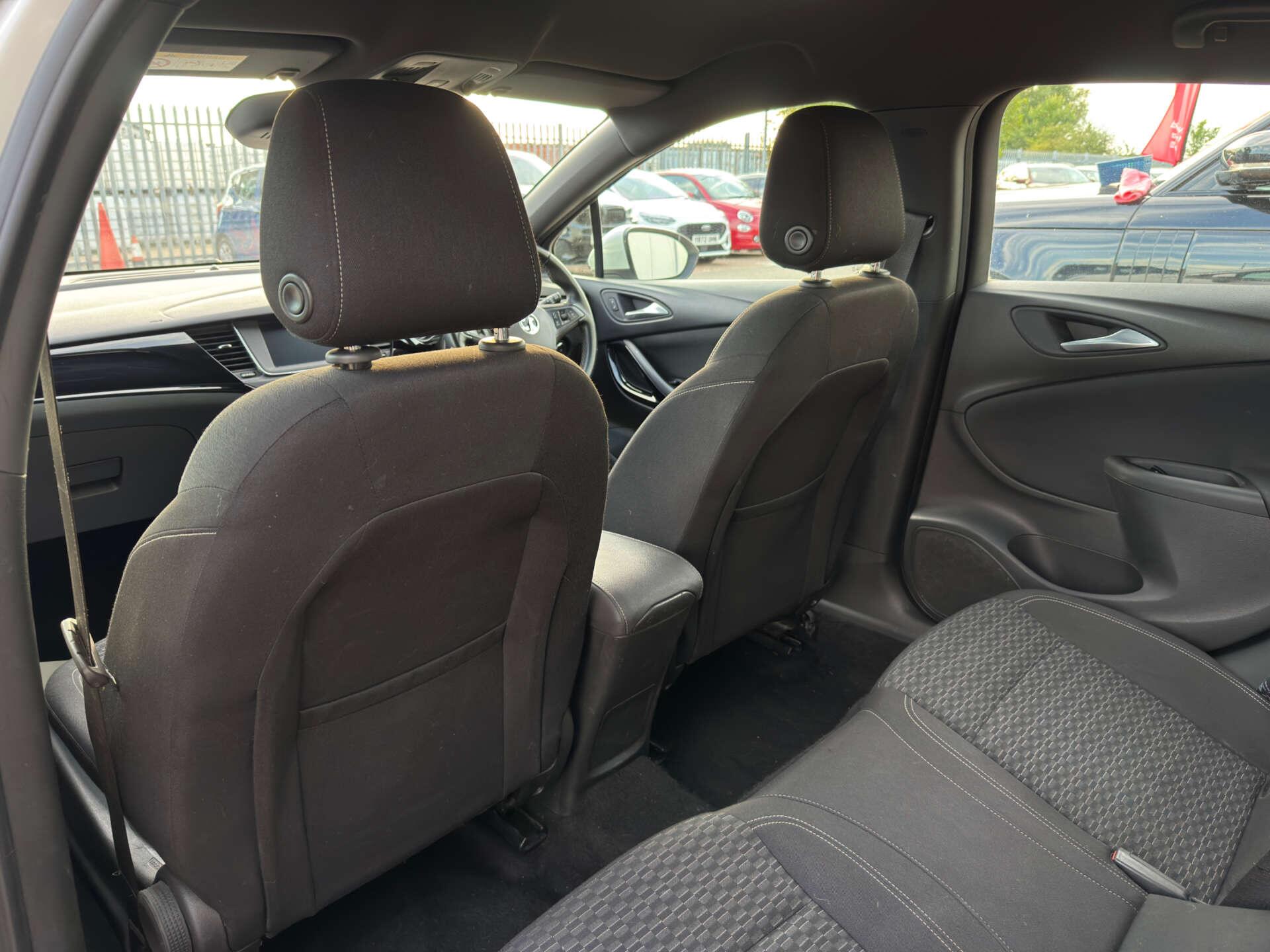 Vauxhall Astra view 32