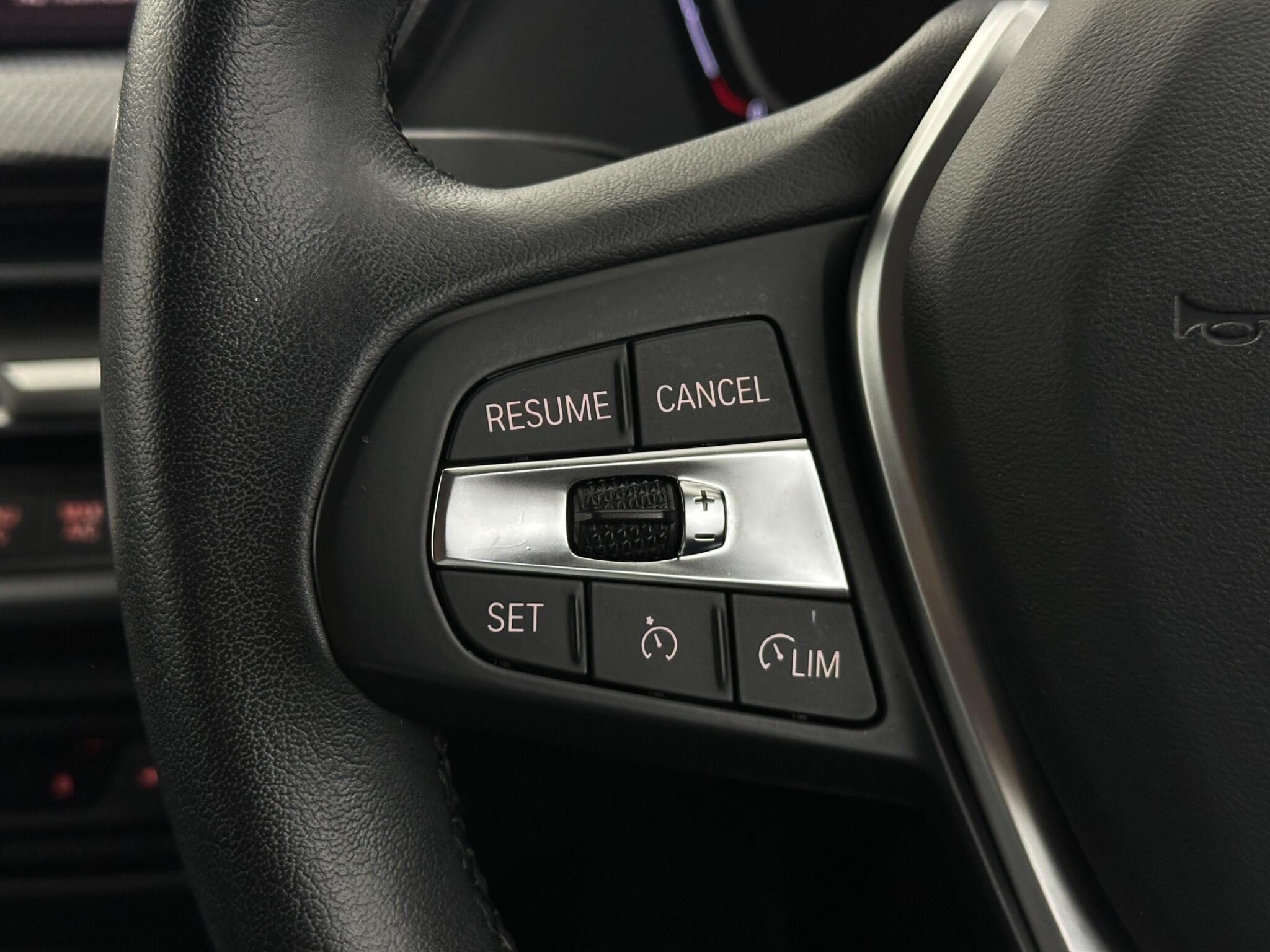BMW 1 Series view 15