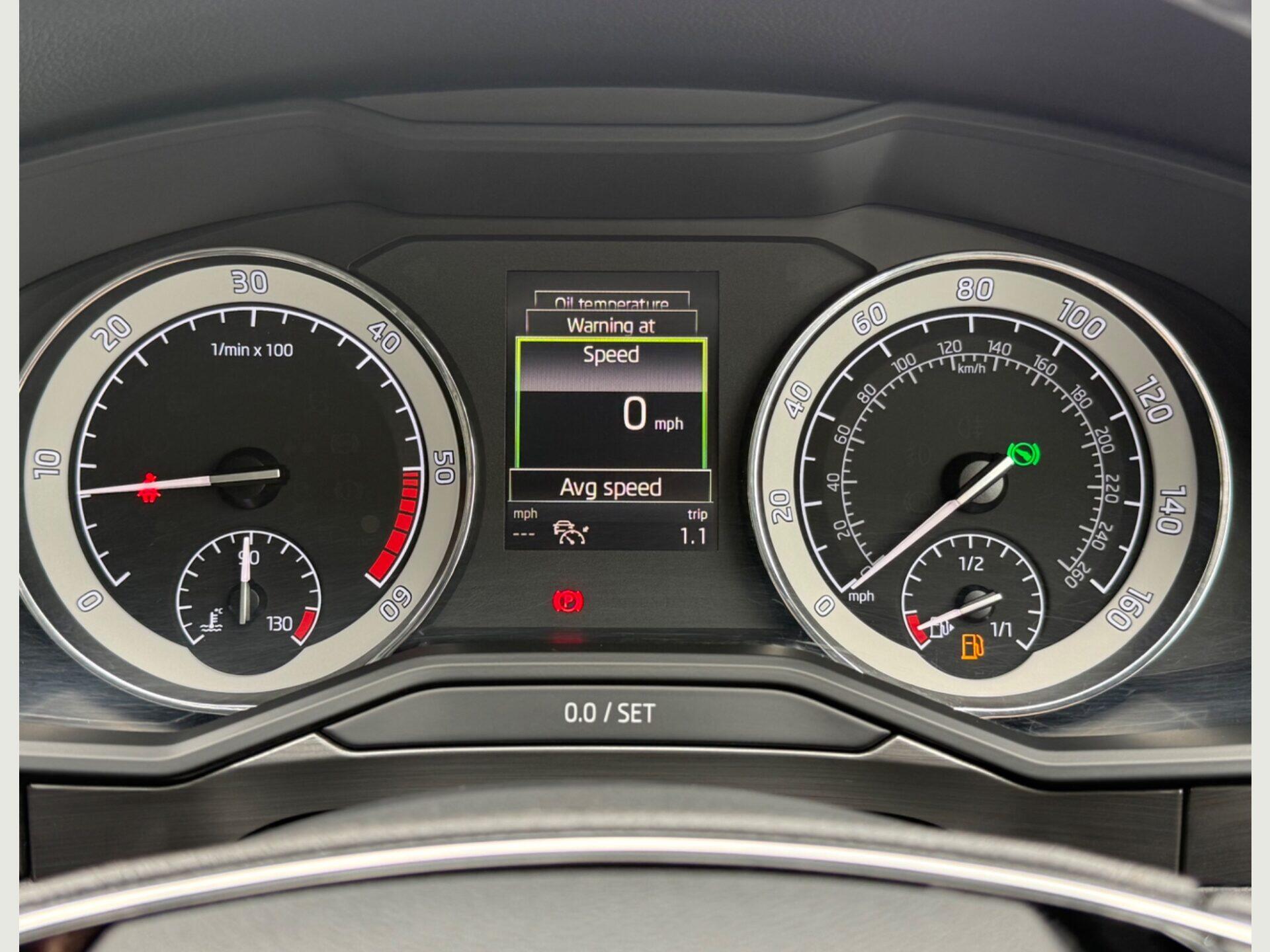 Skoda Superb view 41