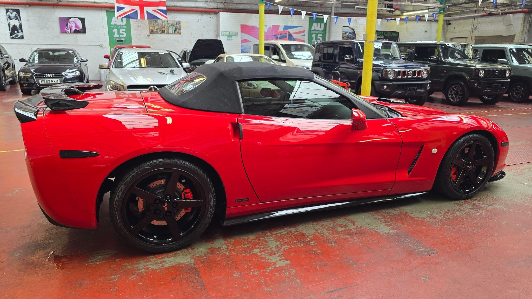 Chevrolet Corvette view 19
