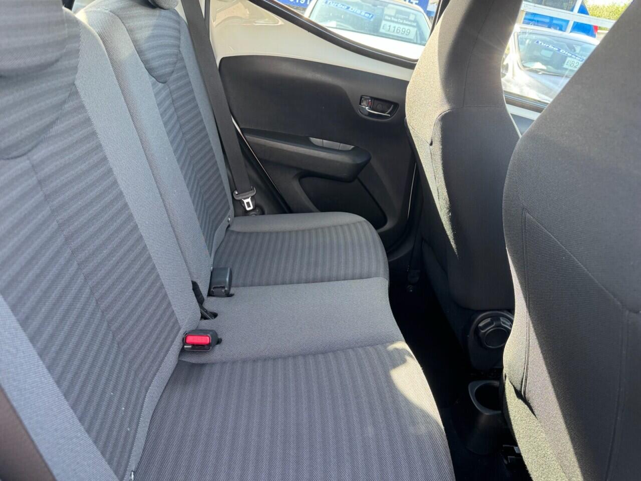 Toyota Aygo view 55