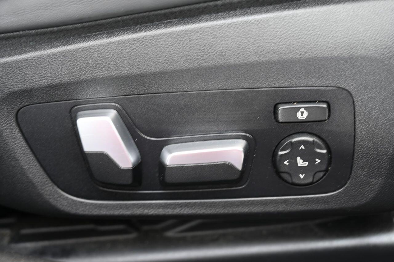 BMW 3 Series view 39