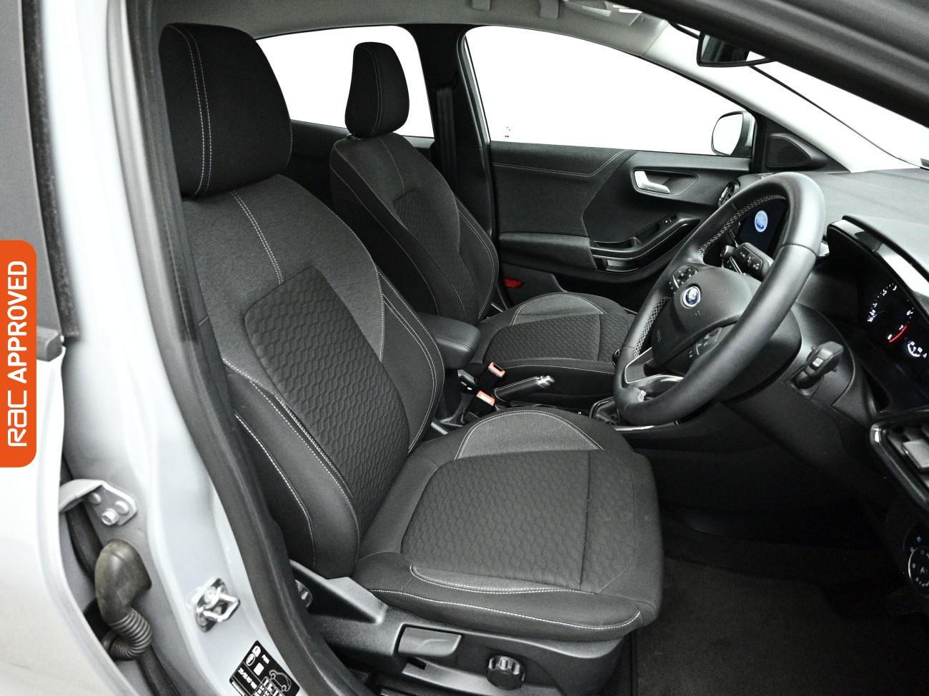 Ford Puma view 12