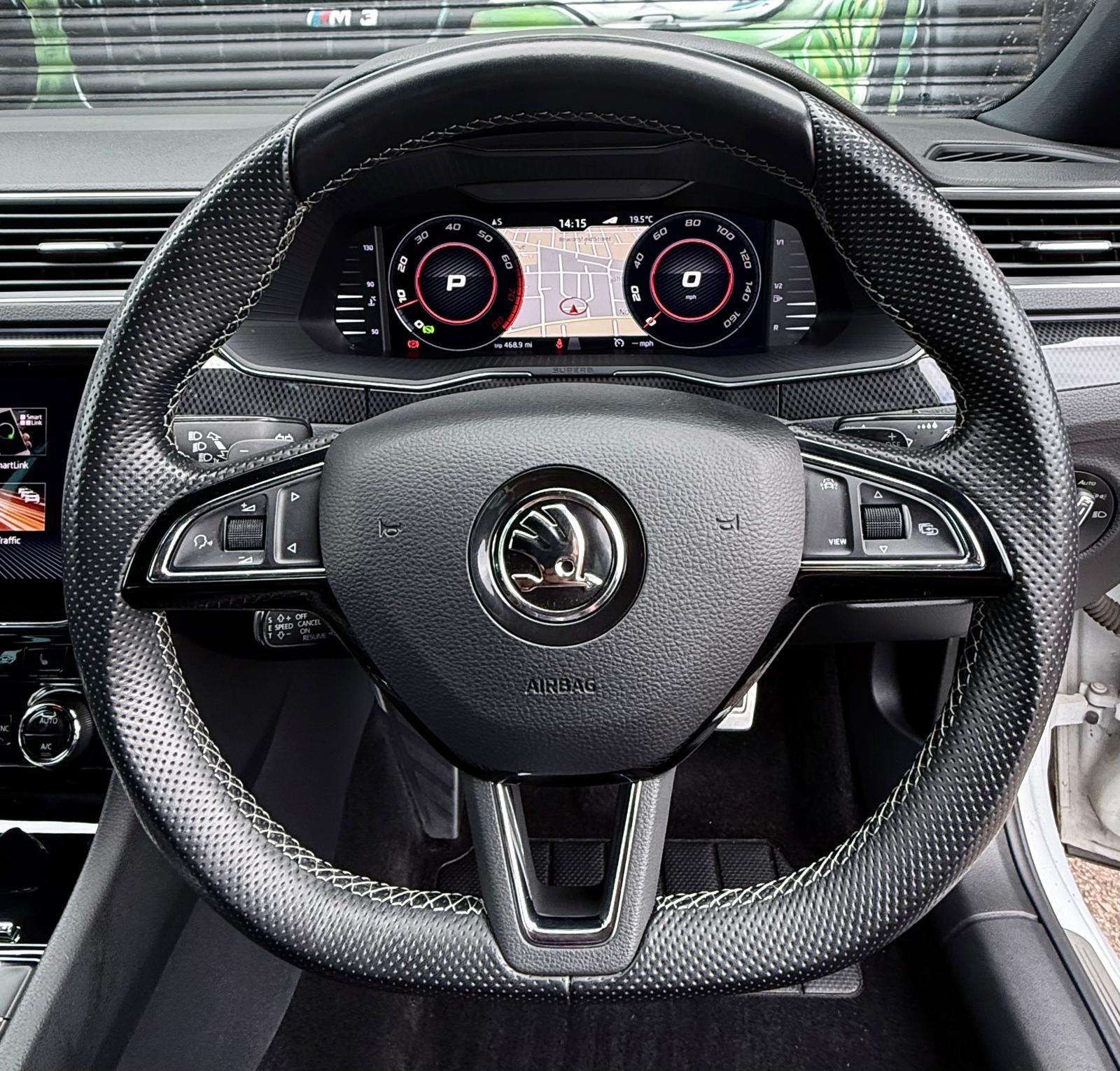 Skoda Superb view 87
