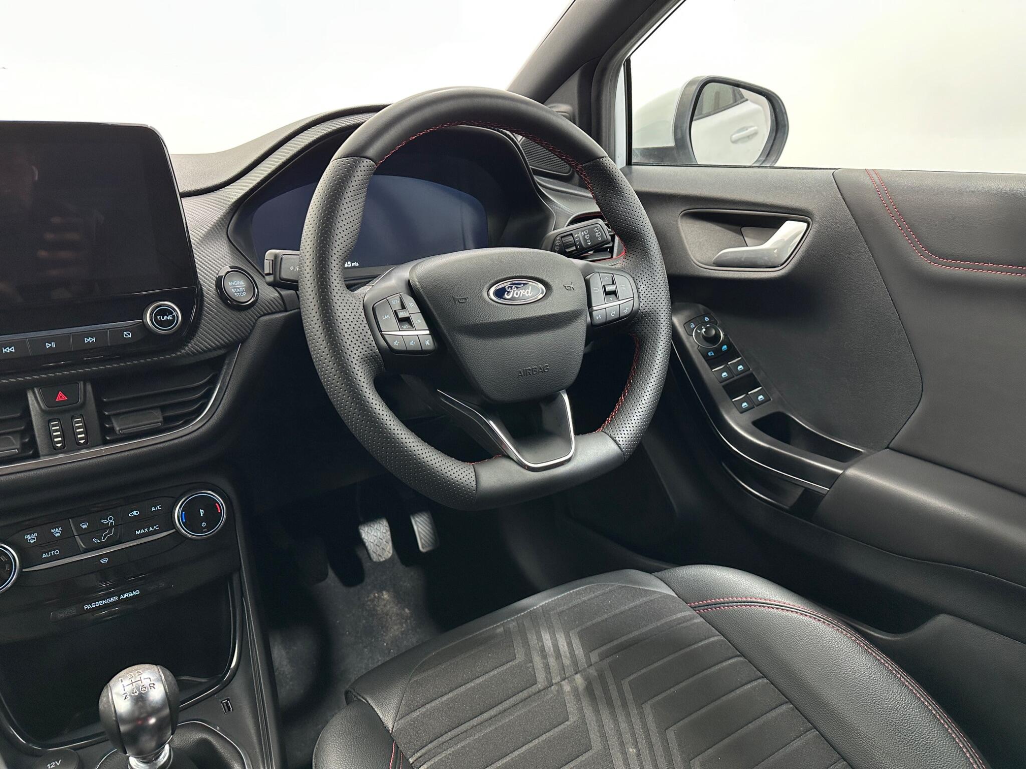 Ford Puma view 12