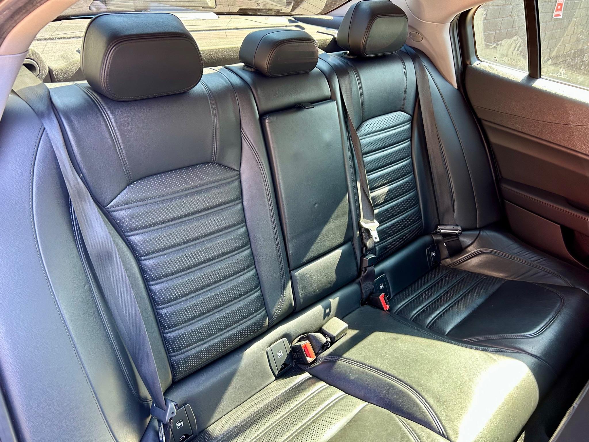 Alfa Romeo Giulia view 31