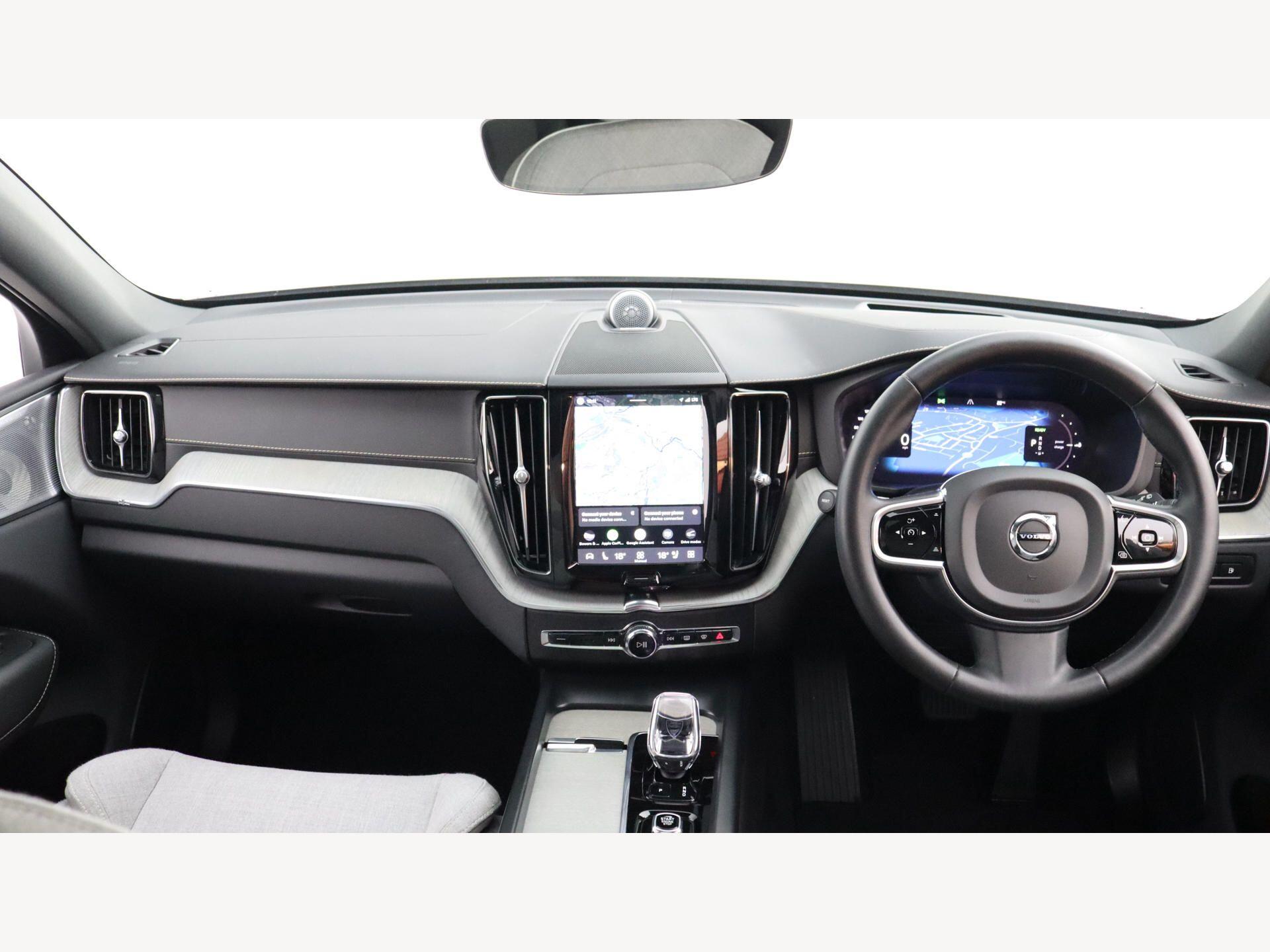 Volvo XC60 view 6