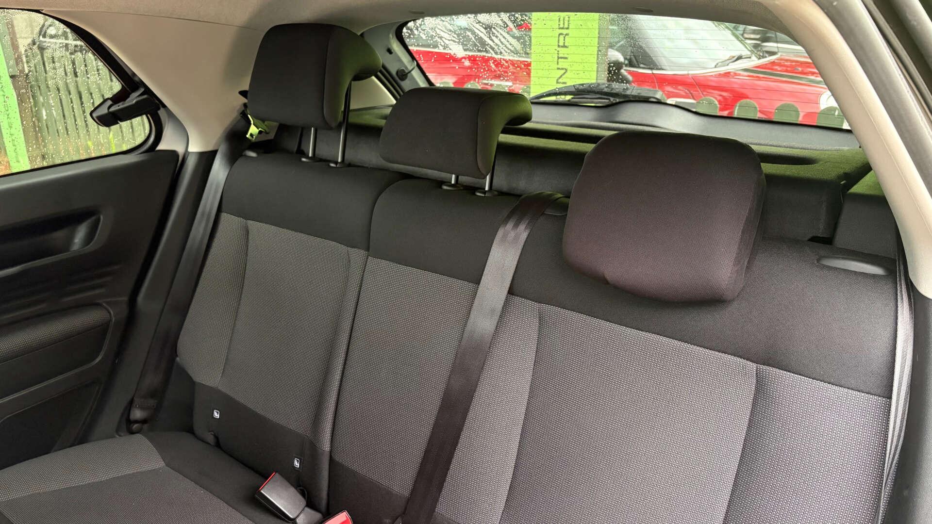 Citroen C4 Cactus view 12