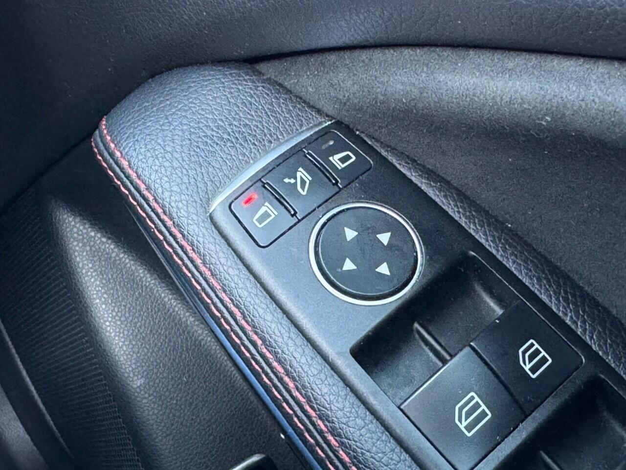 Mercedes-Benz Gla view 19