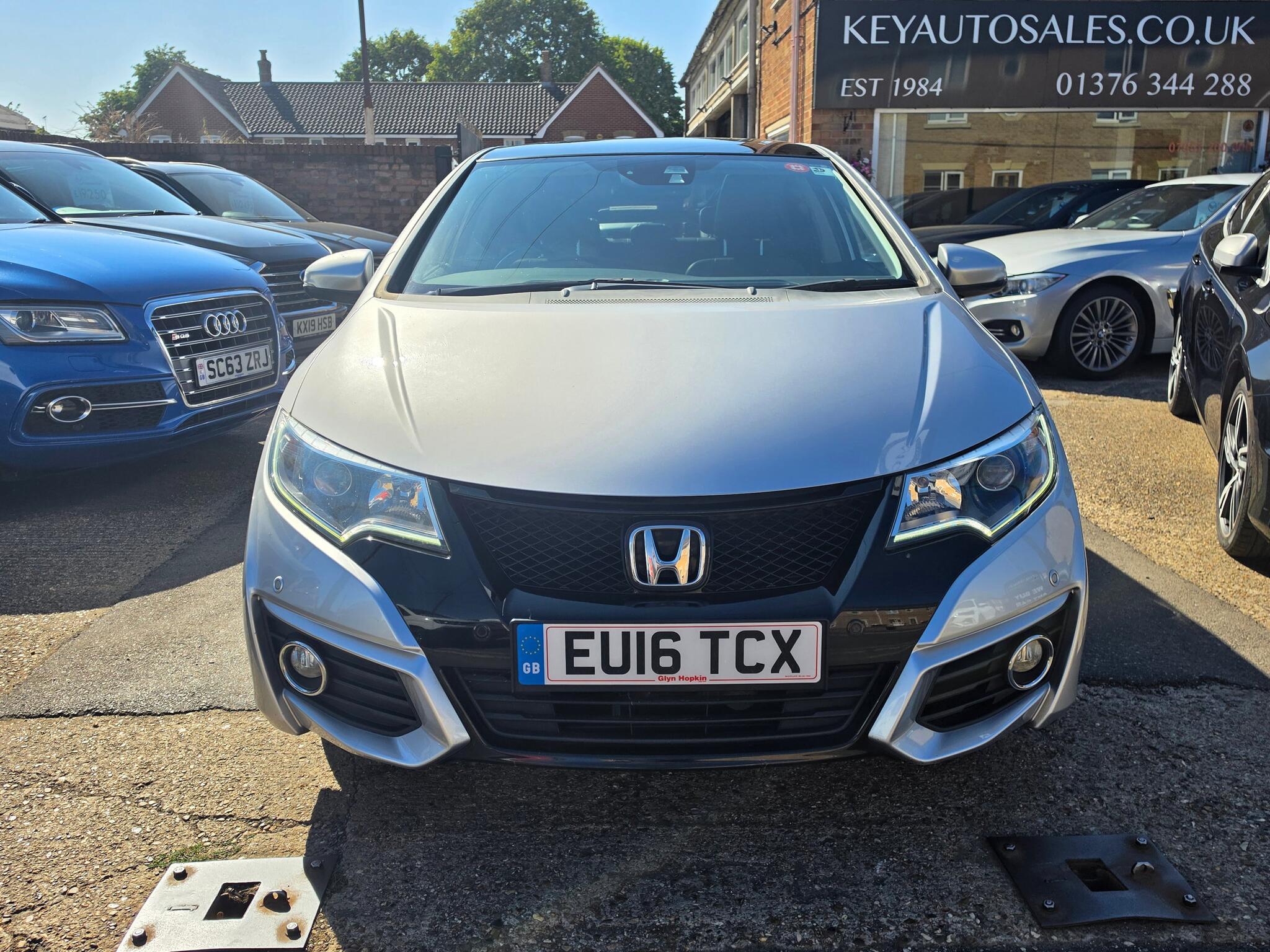 Honda Civic view 9