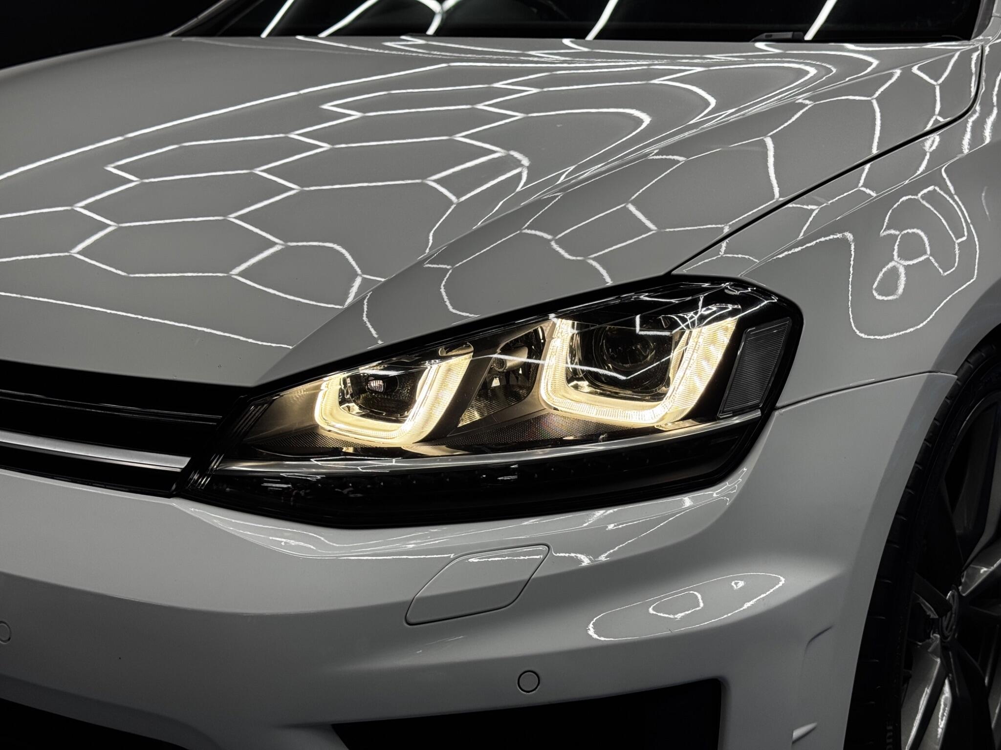 Volkswagen Golf view 47