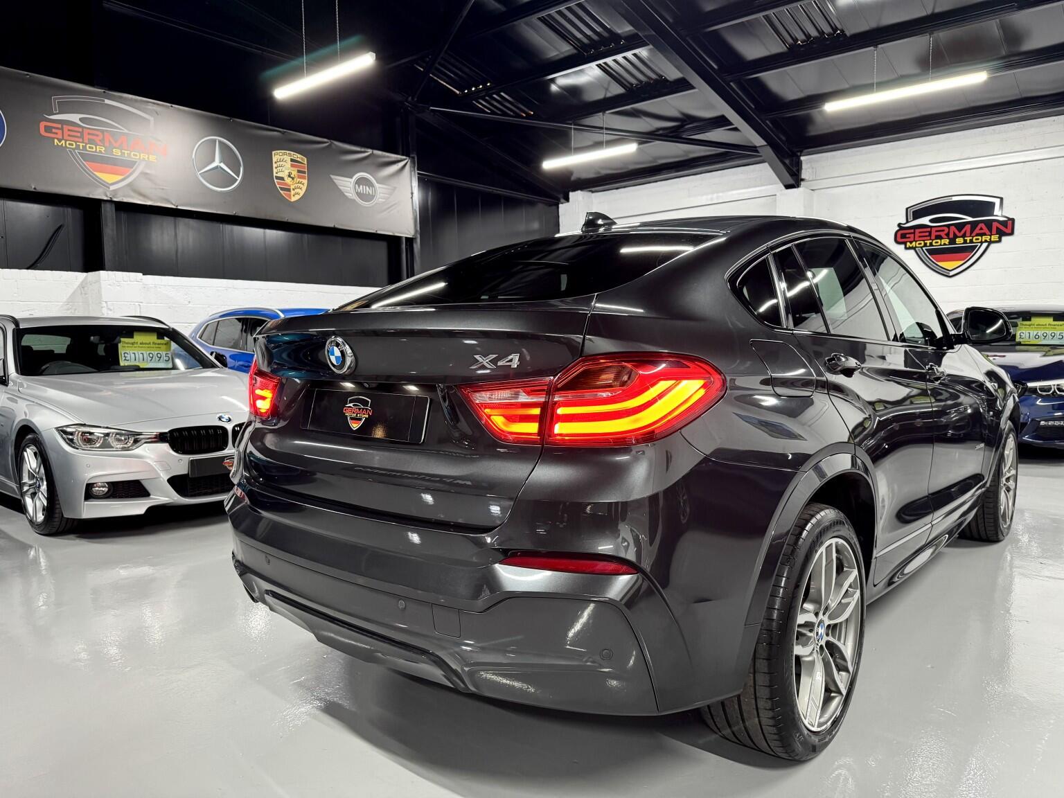 BMW X4 view 12
