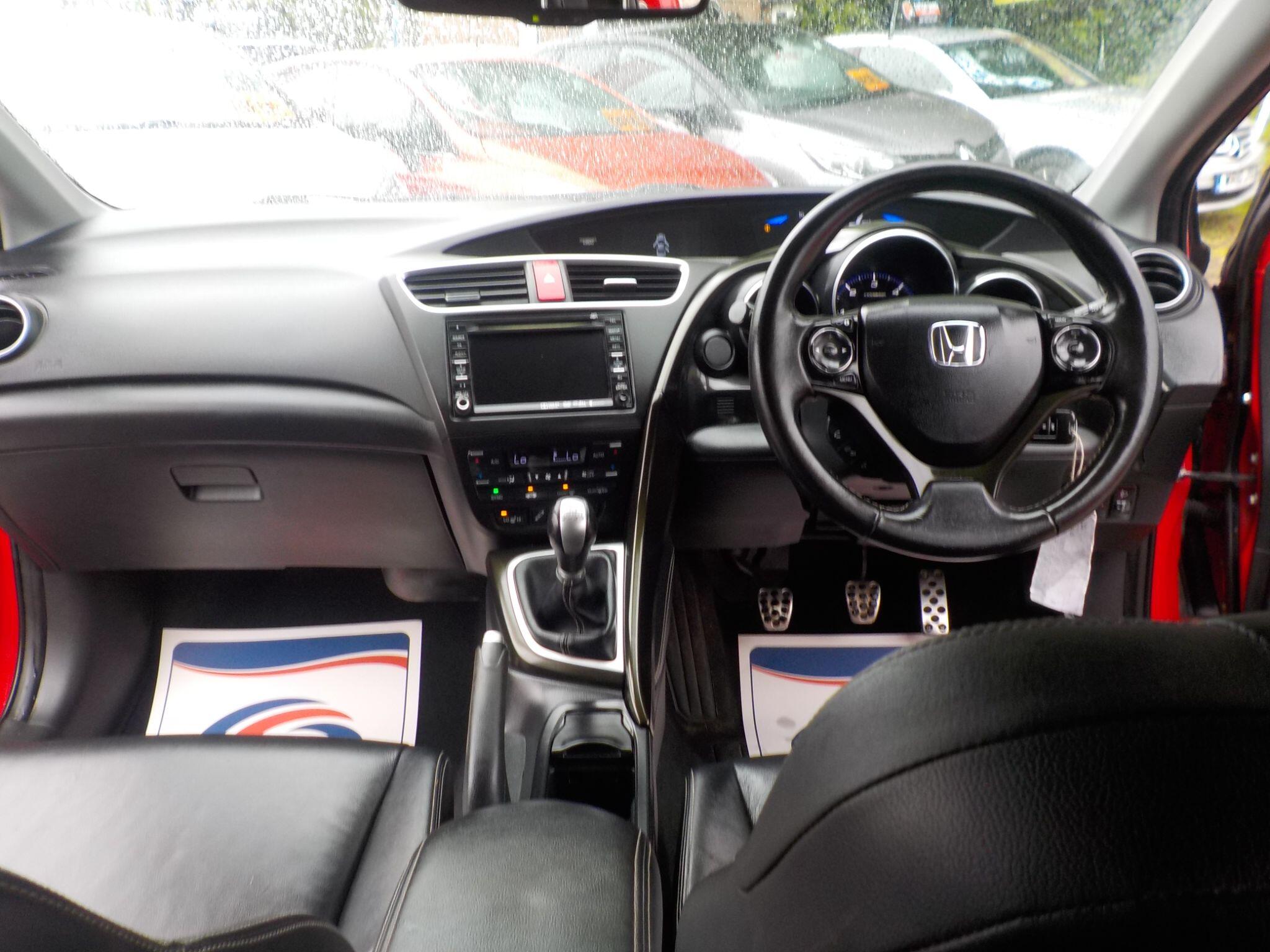 Honda Civic 1.6 i-DTEC SR Tourer Euro 5 (s/s) 5dr
