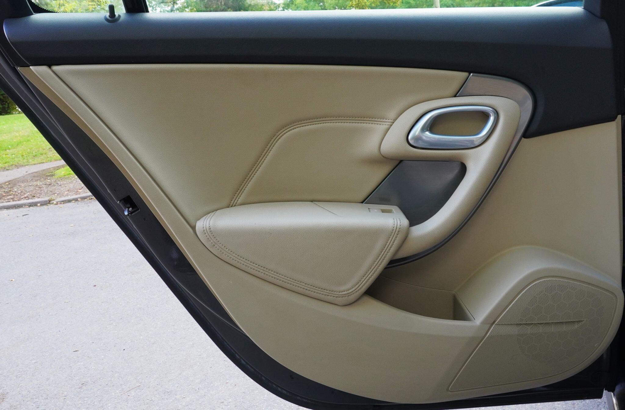 Saab 9-5 view 53