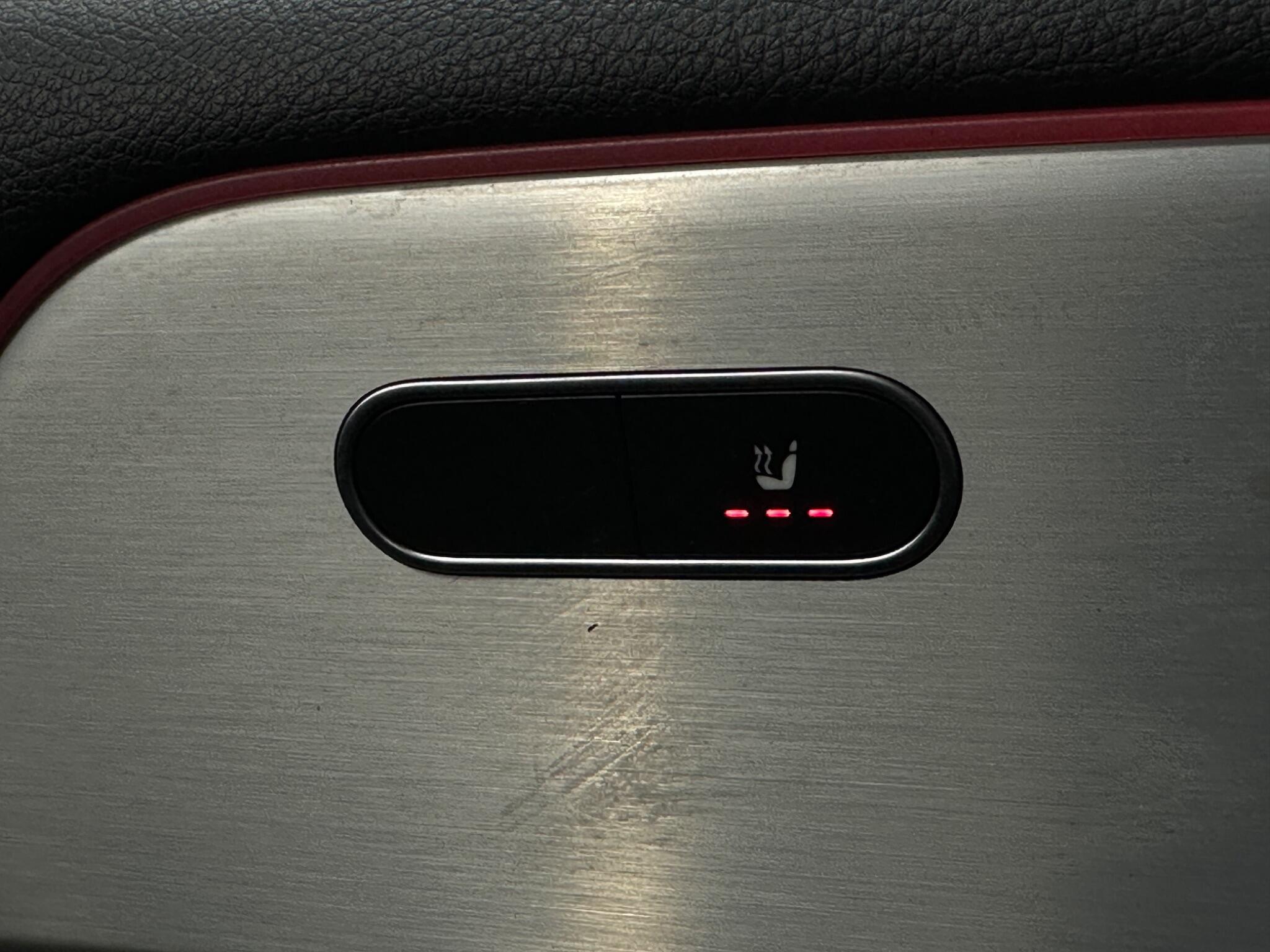 Mercedes-Benz B-Class view 20