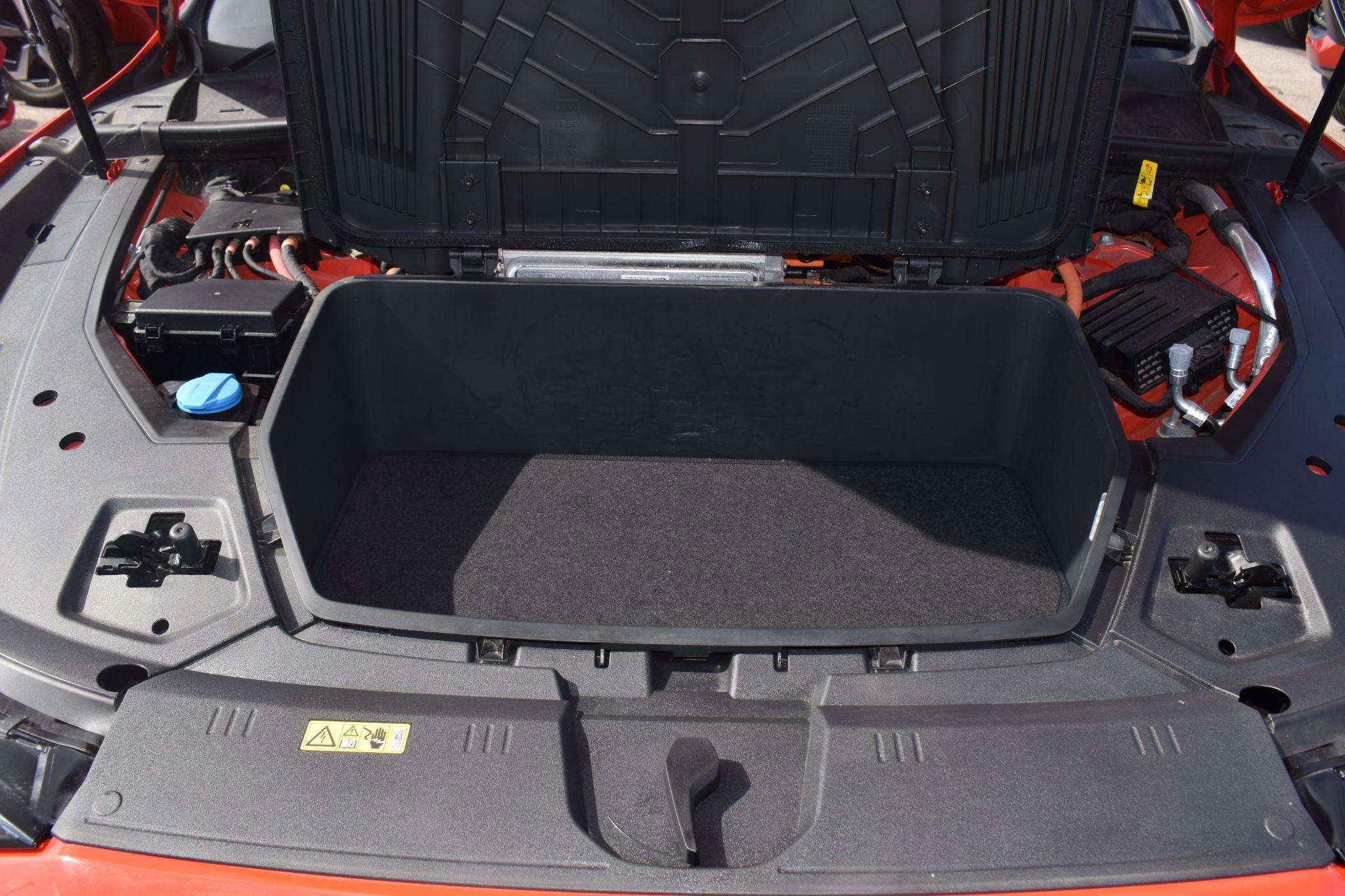 e-tron - 55 Launch Edition Sportback Auto quattro 5dr 95kWh - Image 9