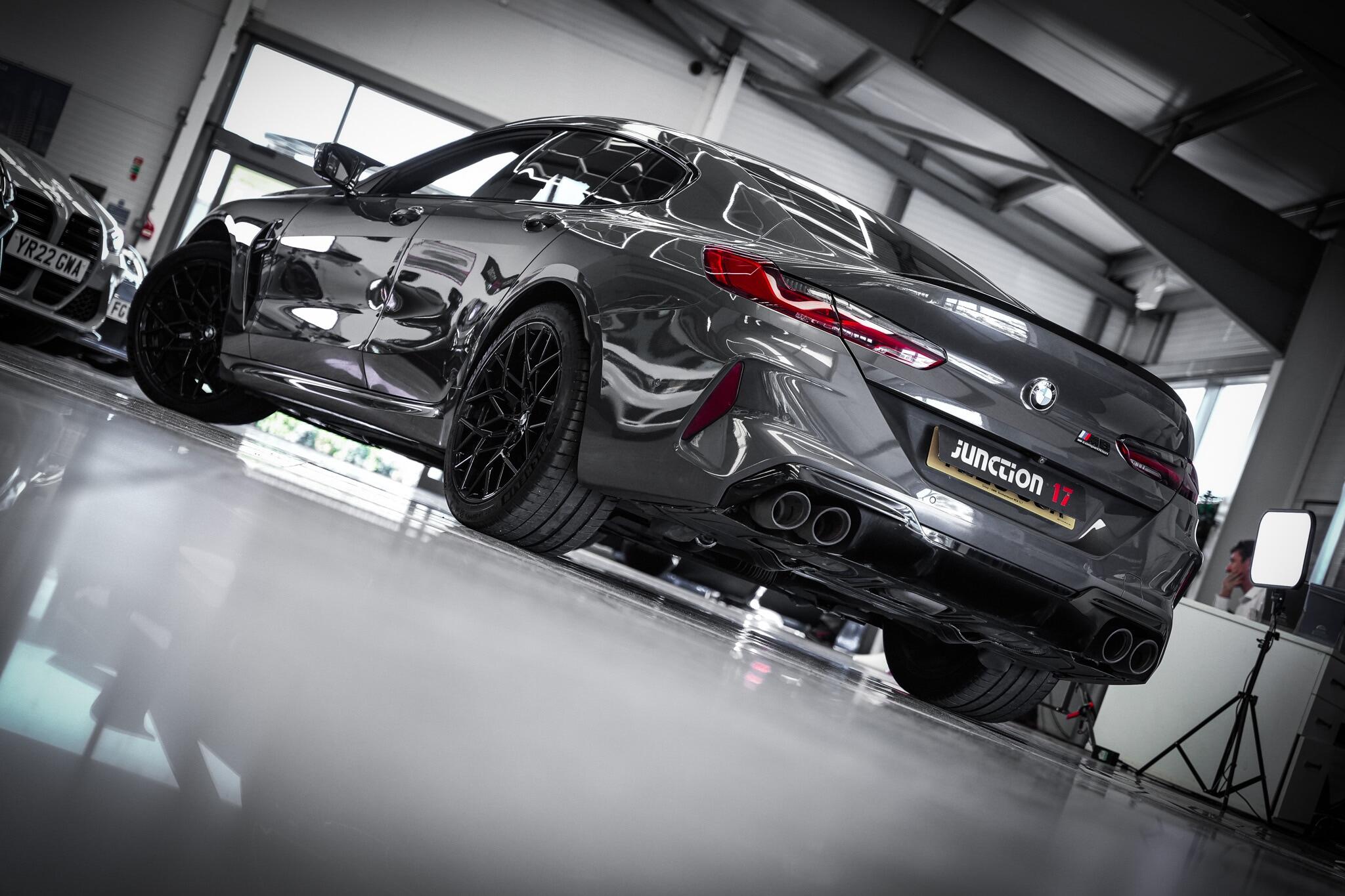 BMW M8 view 8