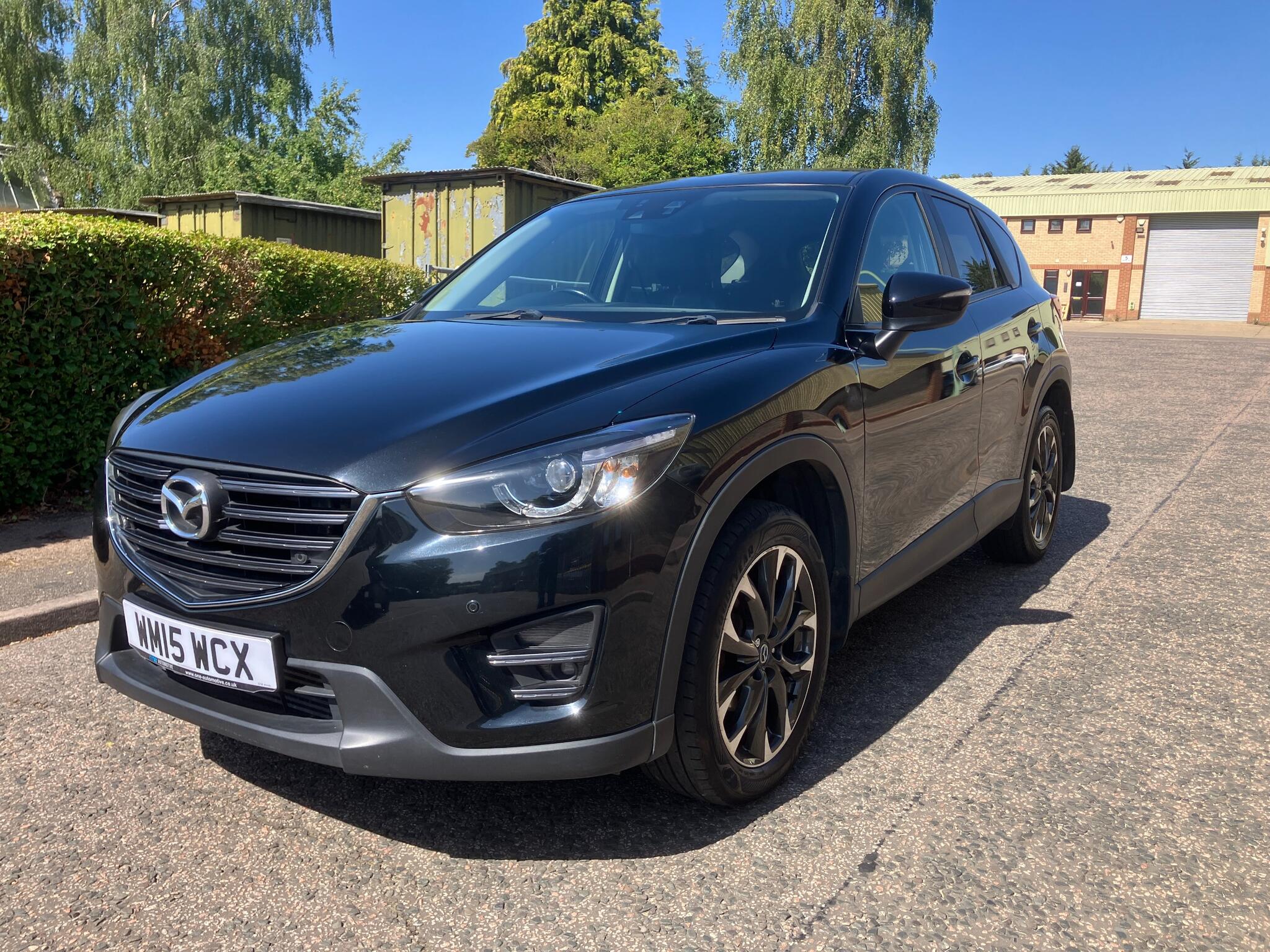 Mazda CX-5 view 3