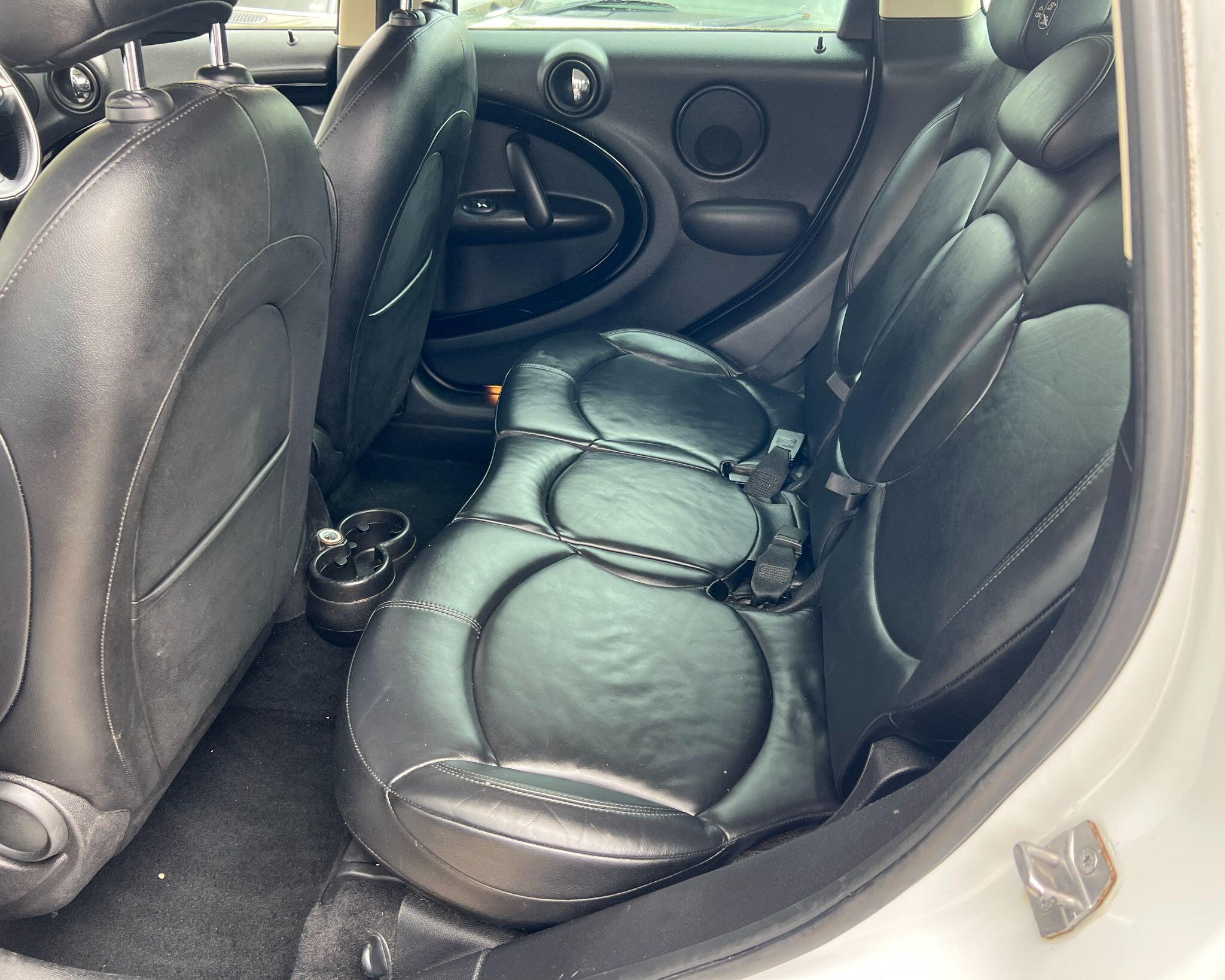 Mini Countryman view 6