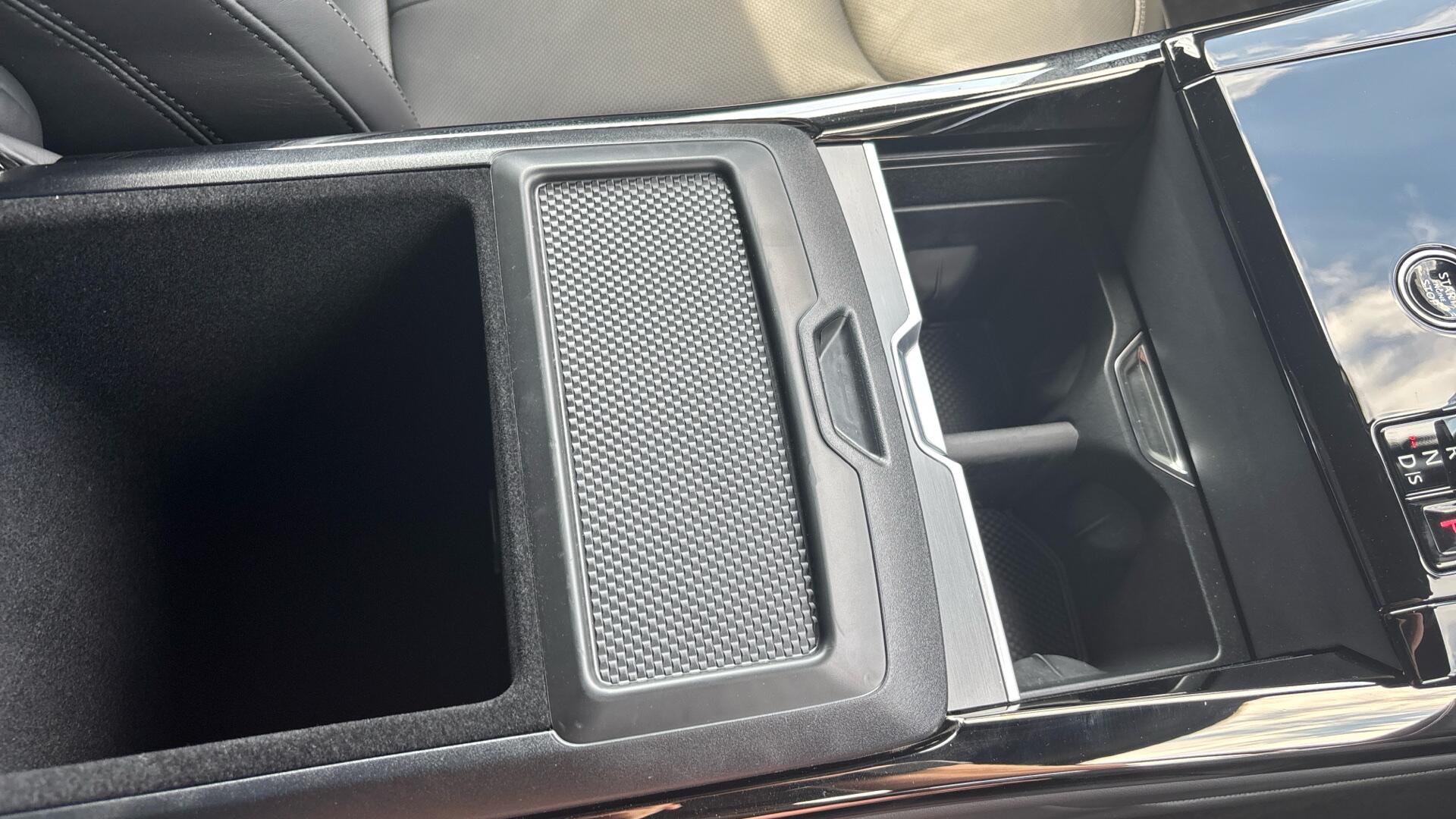 Land Rover Range Rover Sport view 38