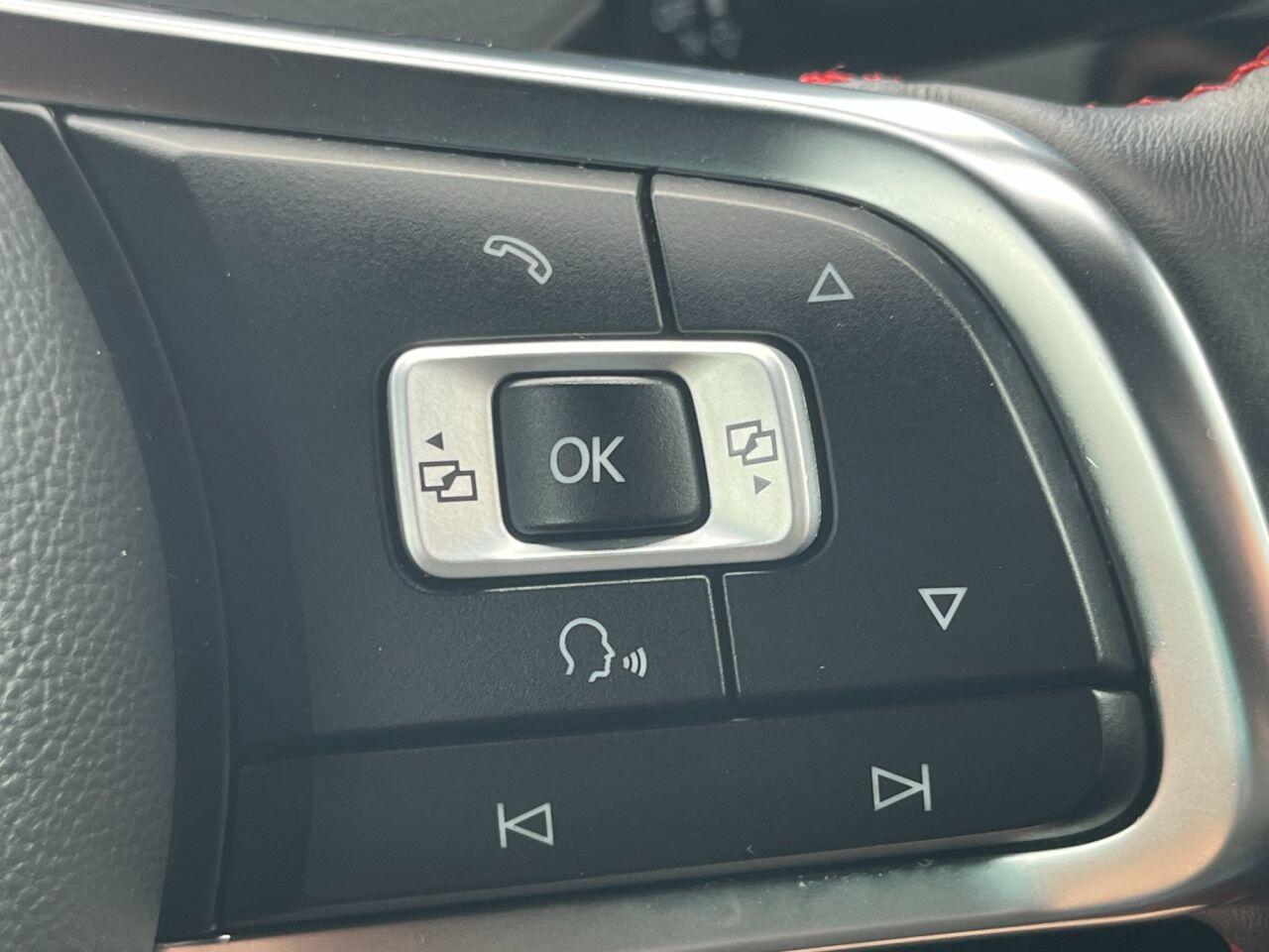 Volkswagen Golf view 29