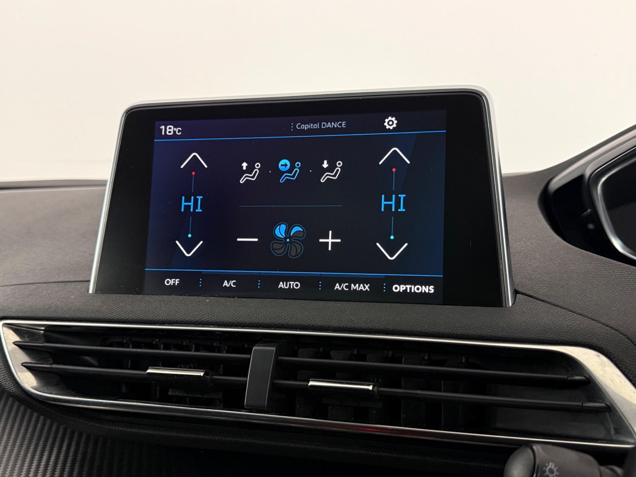 Peugeot 5008 view 22