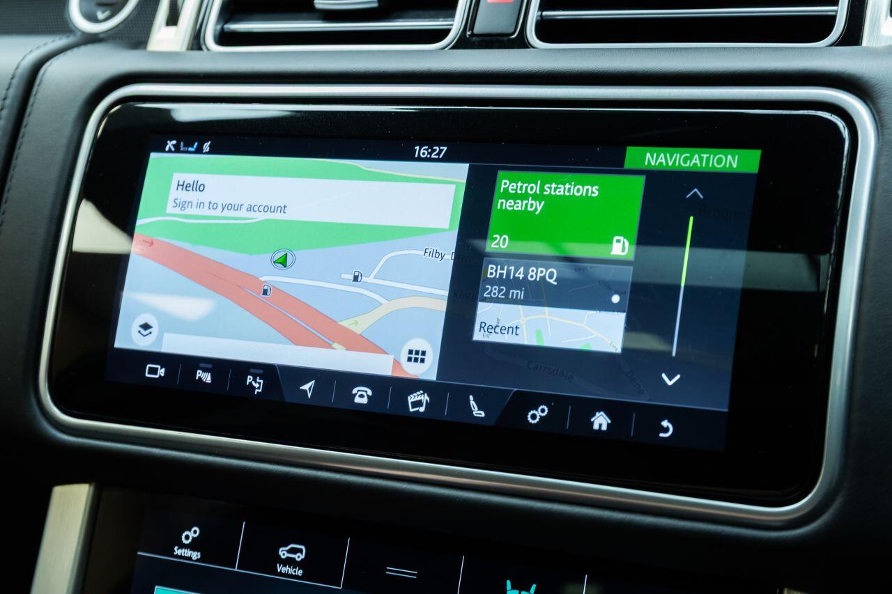 Land Rover Range Rover view 29