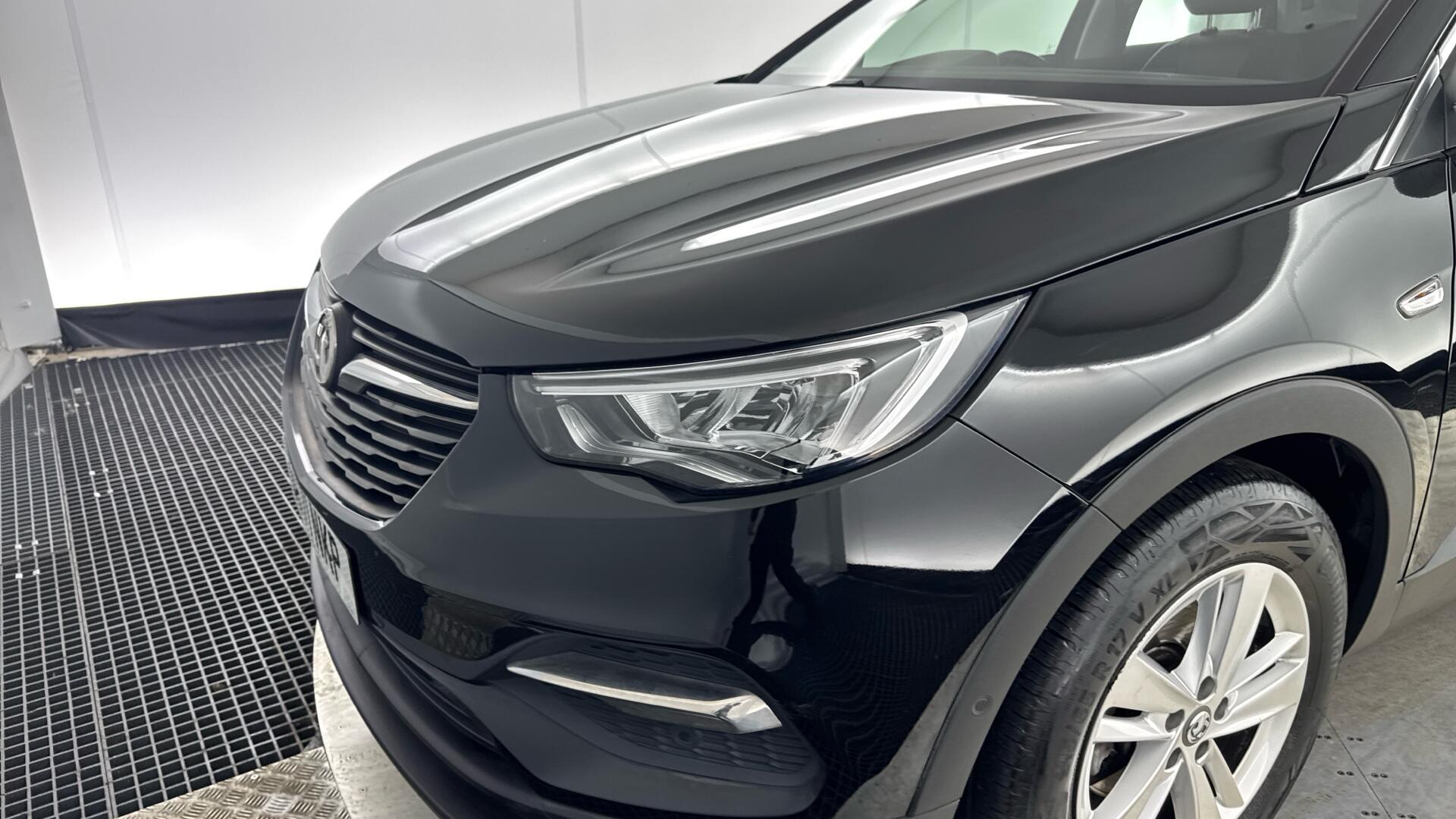 Vauxhall Grandland X view 24