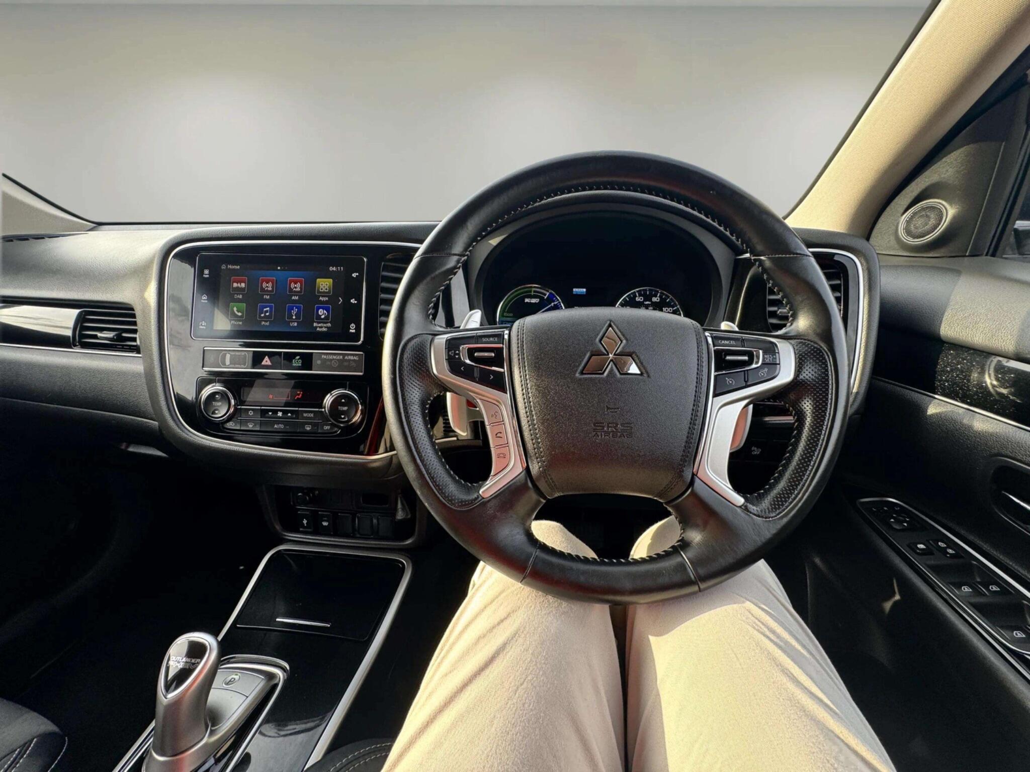 Mitsubishi Outlander view 40